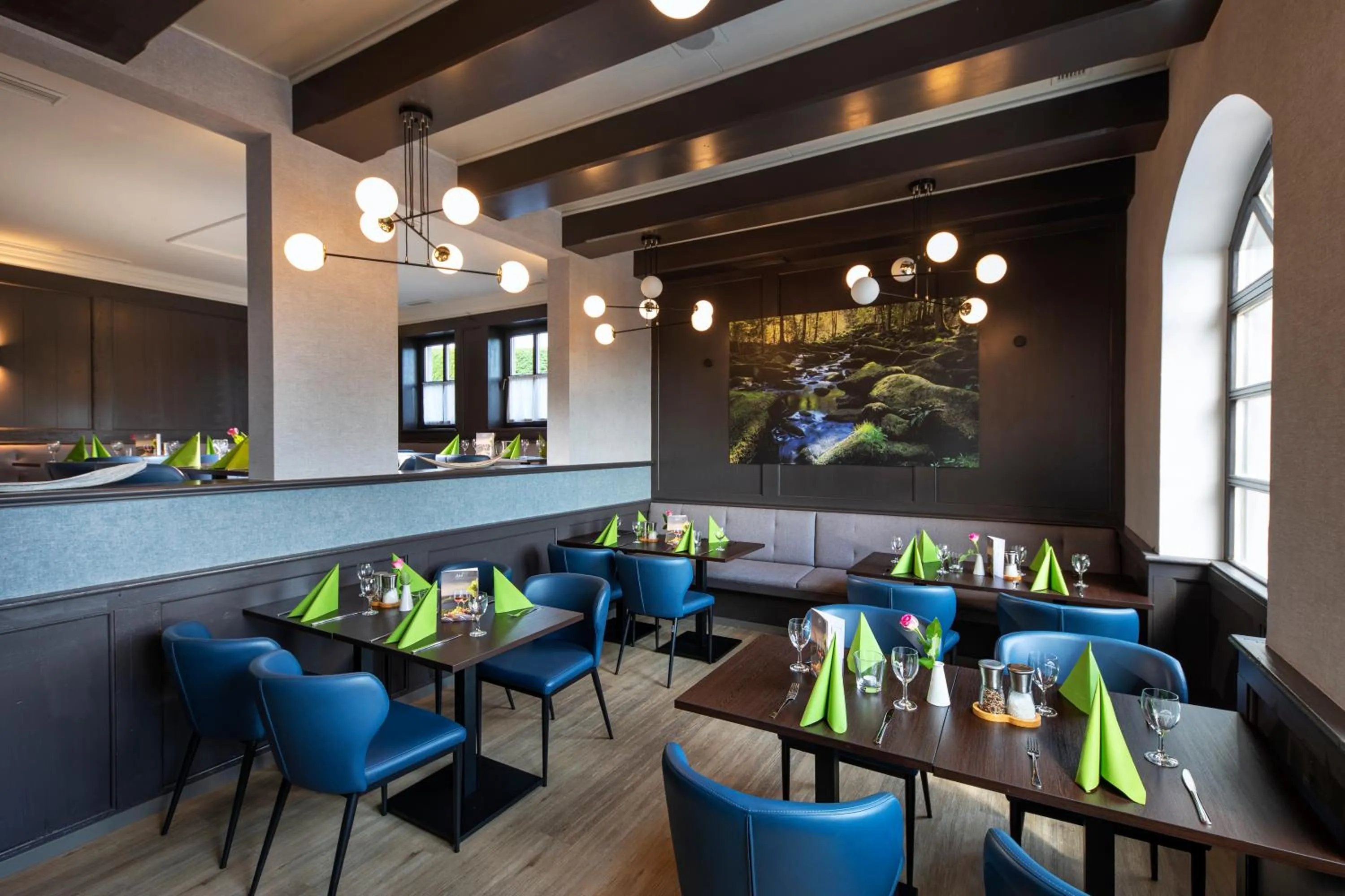 Restaurant/places to eat in Michel Hotel Waldkirchen am Badepark