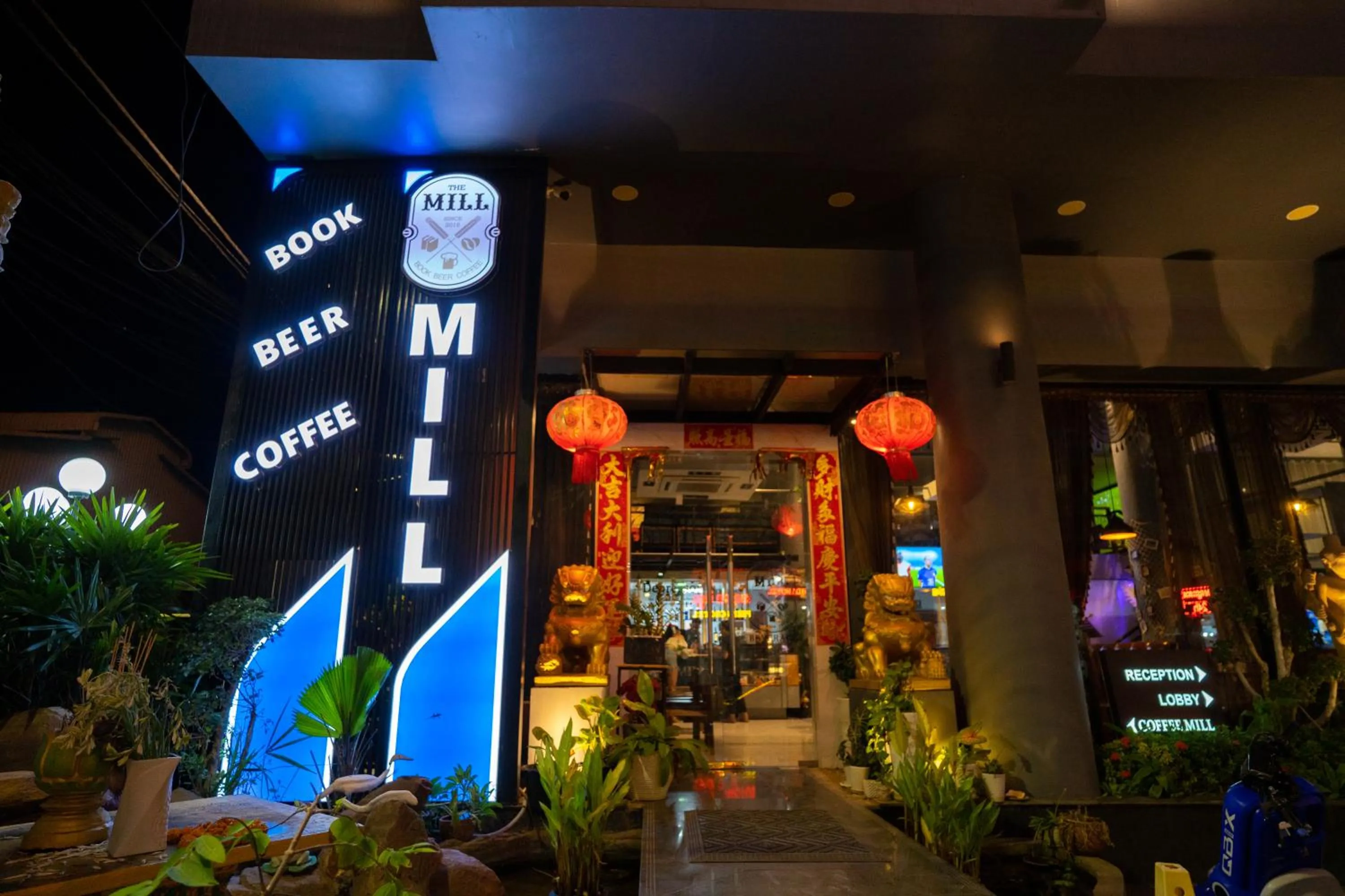 Logo/Certificate/Sign in Hak Heng Hotel