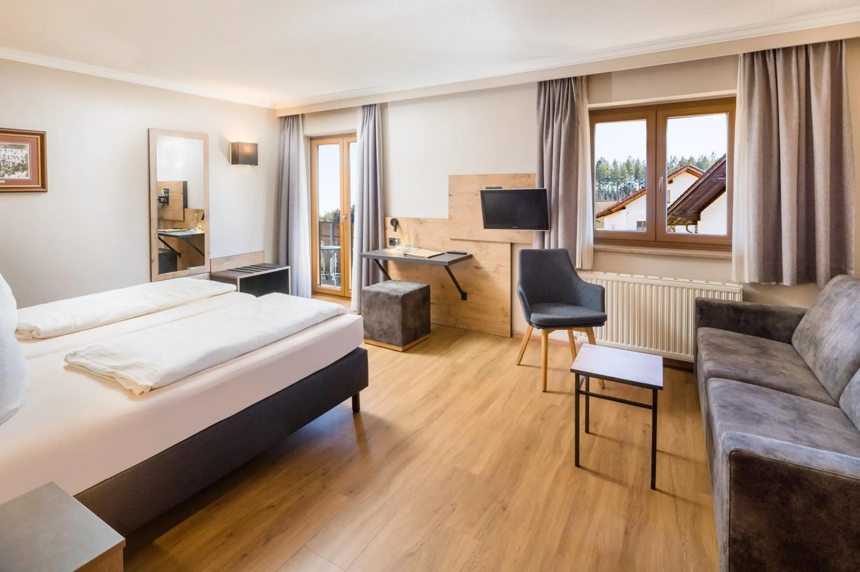 Triple Room - single occupancy in Hotel-Gasthof Huber Triple Room - single occupancy in Hotel-Gasthof Huber