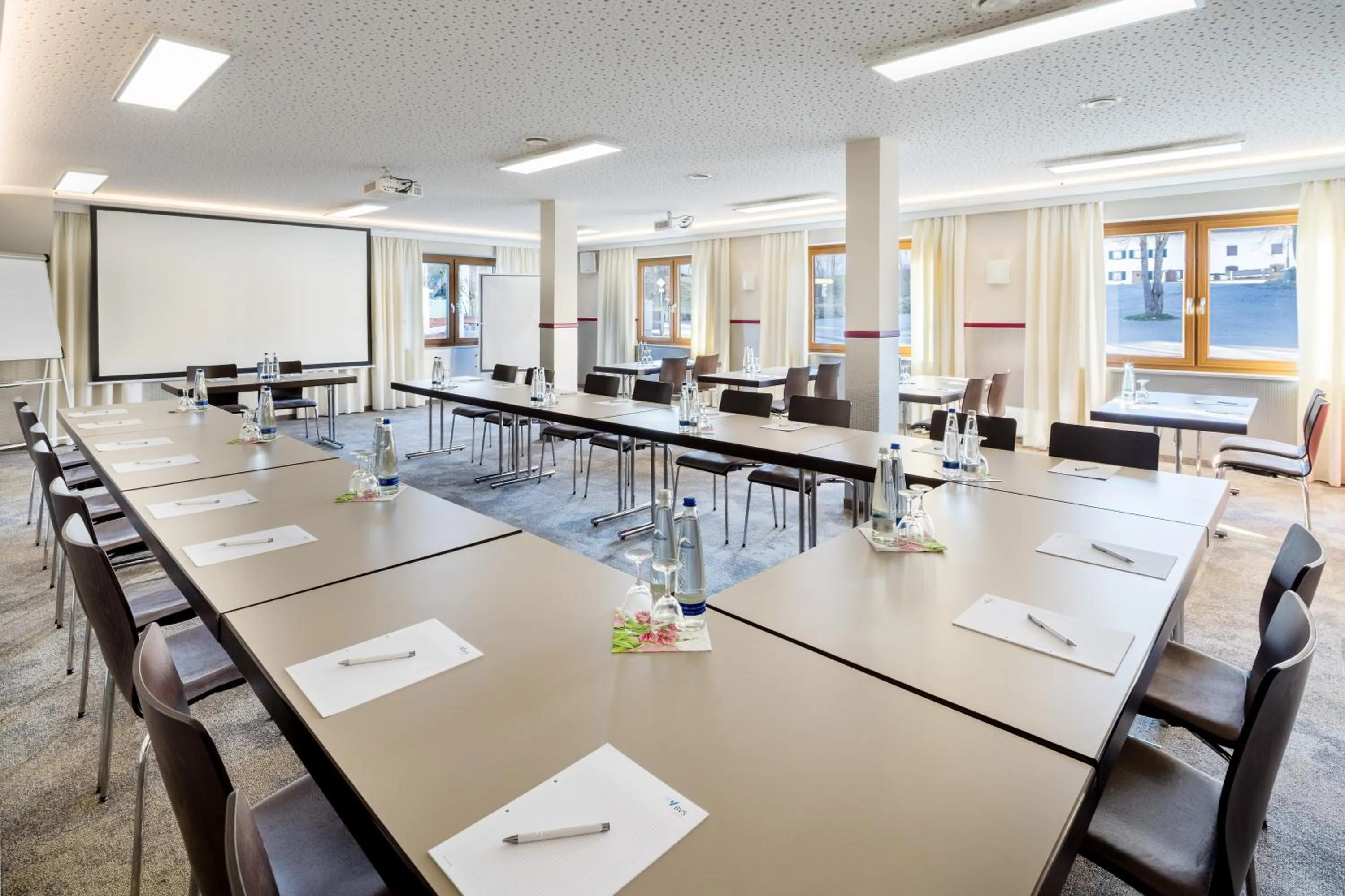 Meeting/conference room in Hotel-Gasthof Huber
