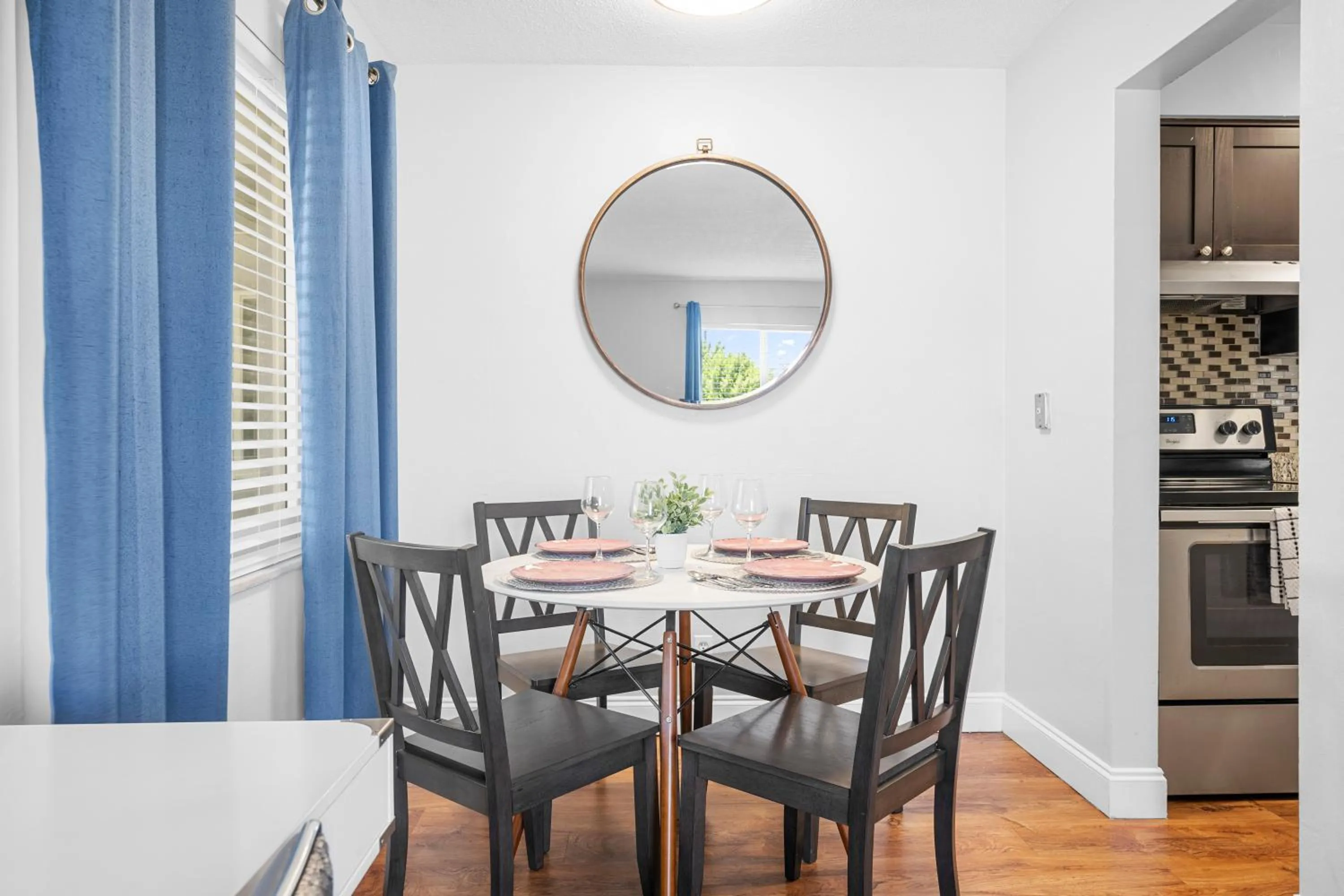 Dining area in The Victor Apartments By Lowkl