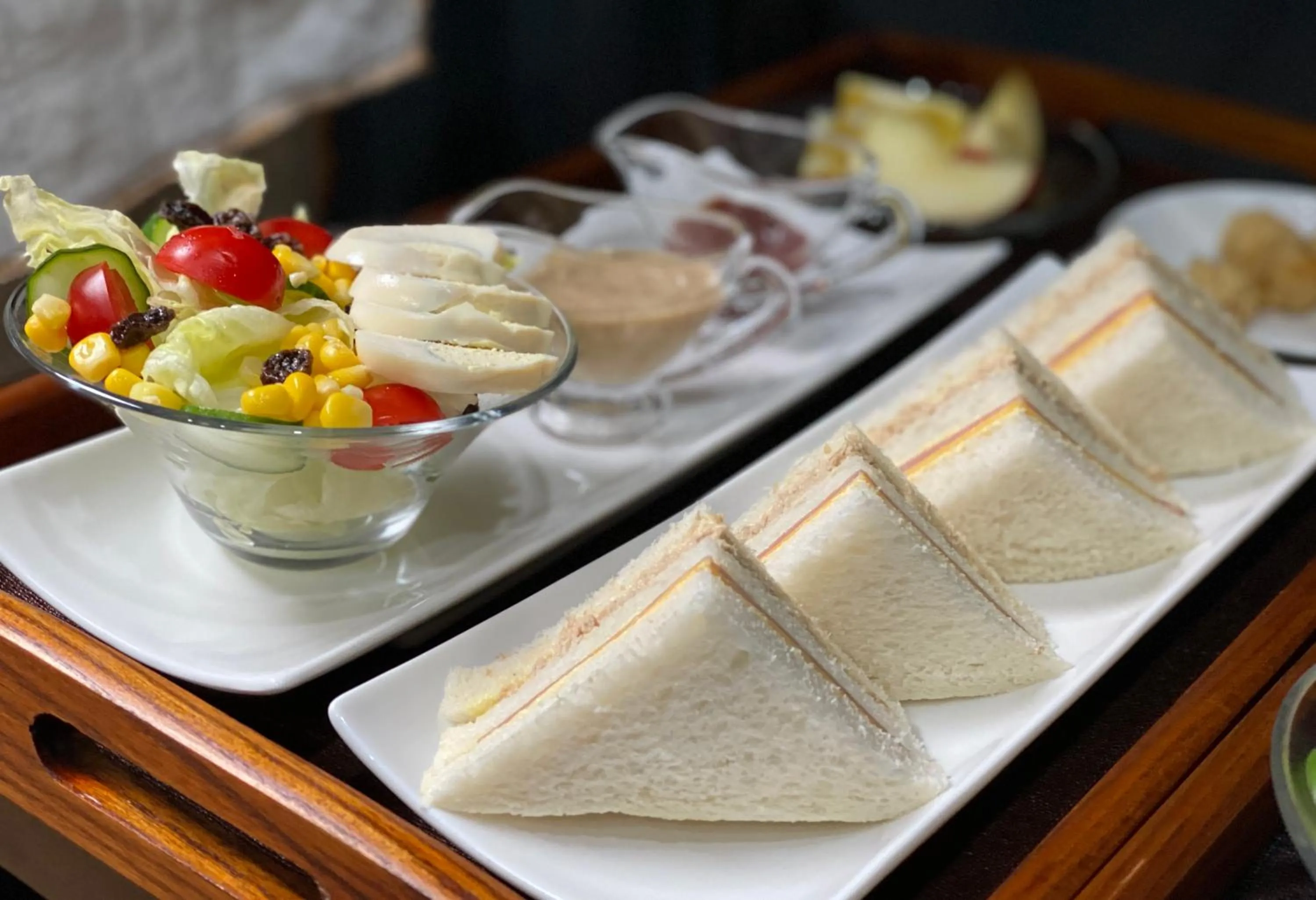 Food and drinks in Champ De Rose Hotel