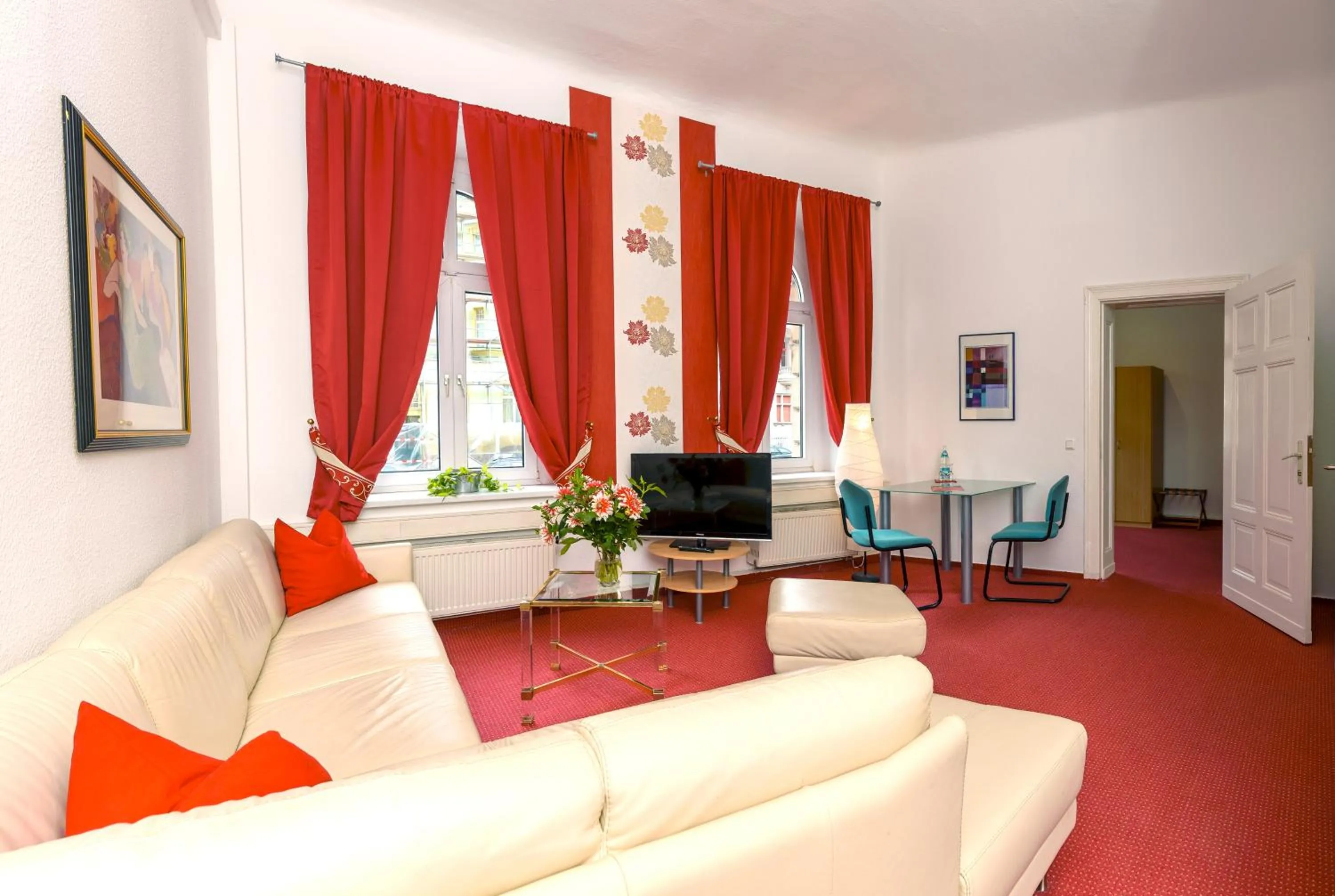 Two-Bedroom Apartment in Altstadthotel Am Theater