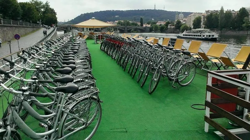 Cycling in Florentina boat