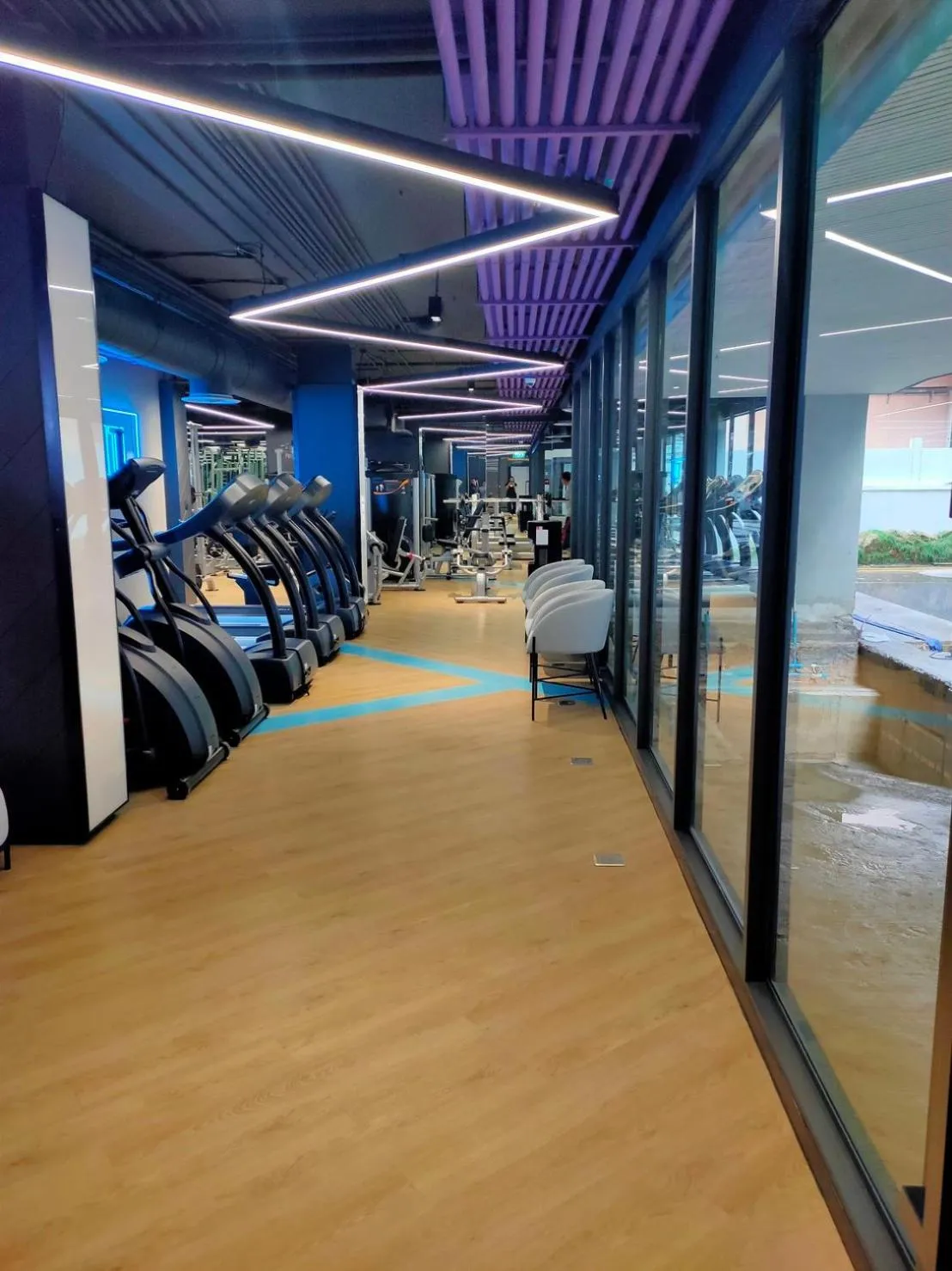 Fitness centre/facilities in The Quarter Silom by UHG