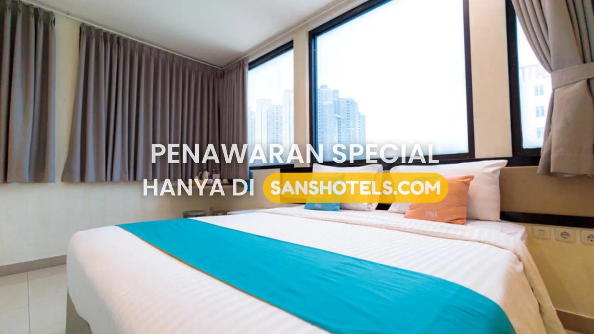 Bedroom, Bed in Sans Hotel Liv Ancol by RedDoorz