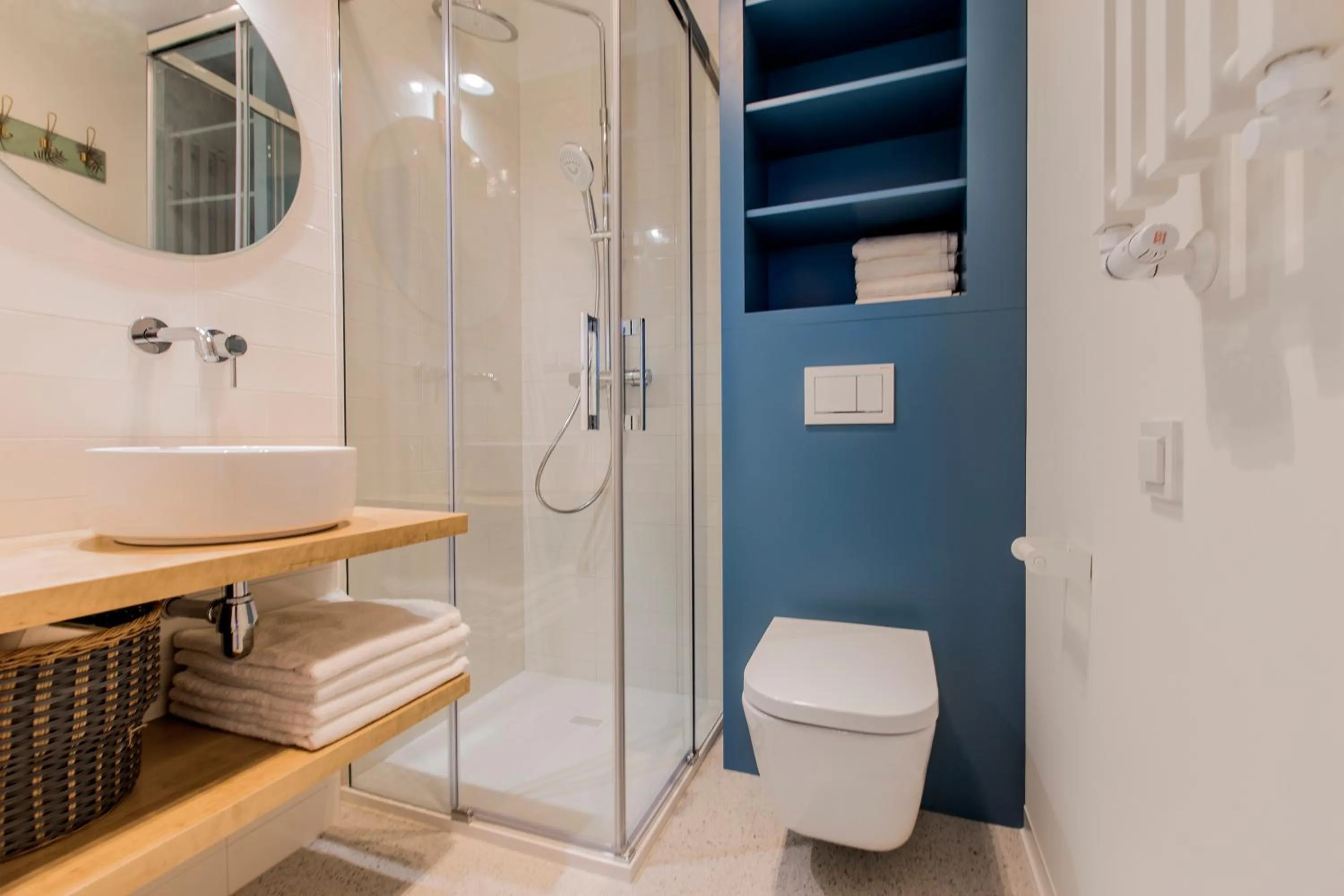 Shower in Apartamenty Your Seaside