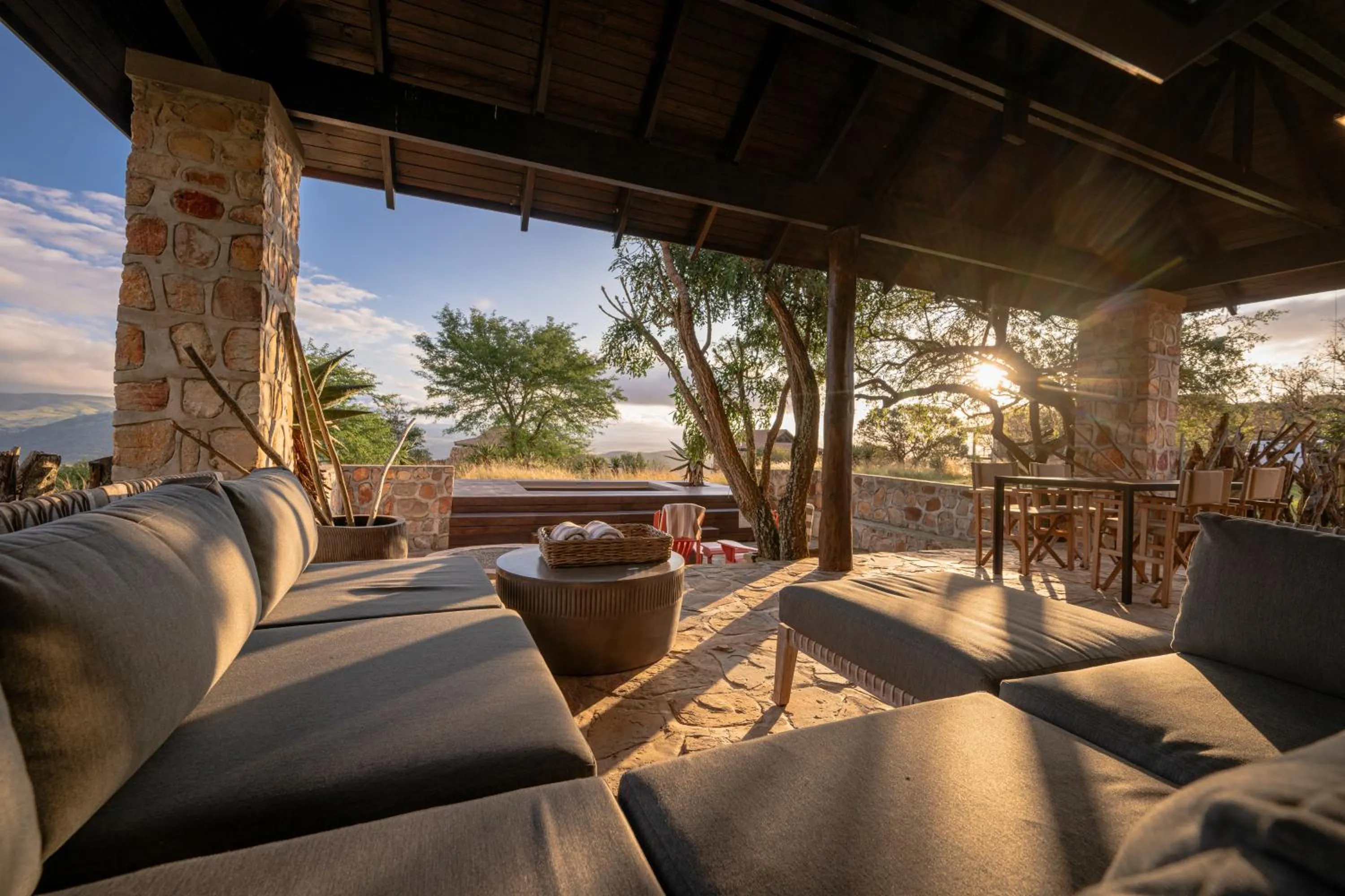 Patio in Zulu Rock Lodge - Babanango Game Reserve