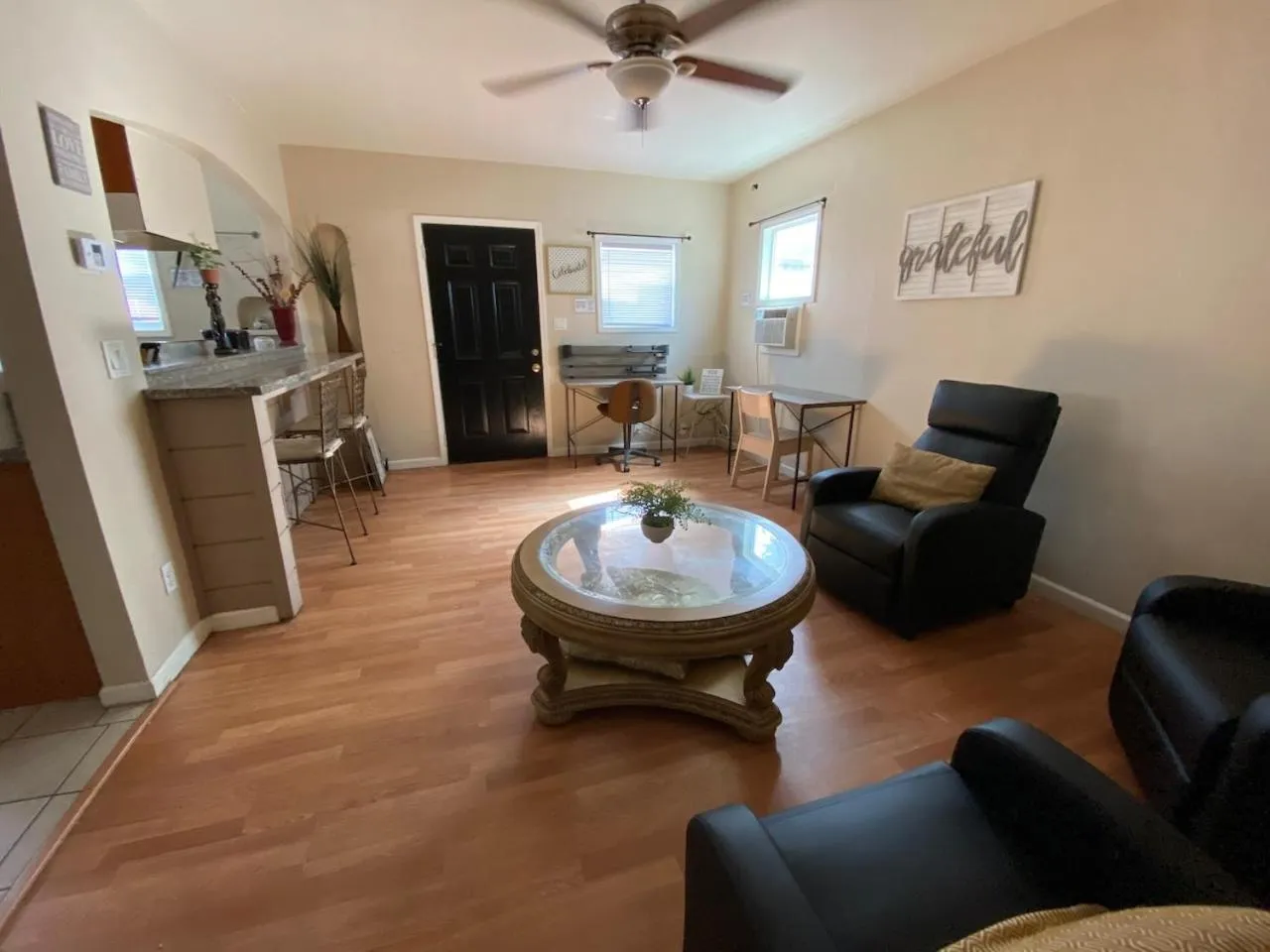 WHOLE Family - Barrette