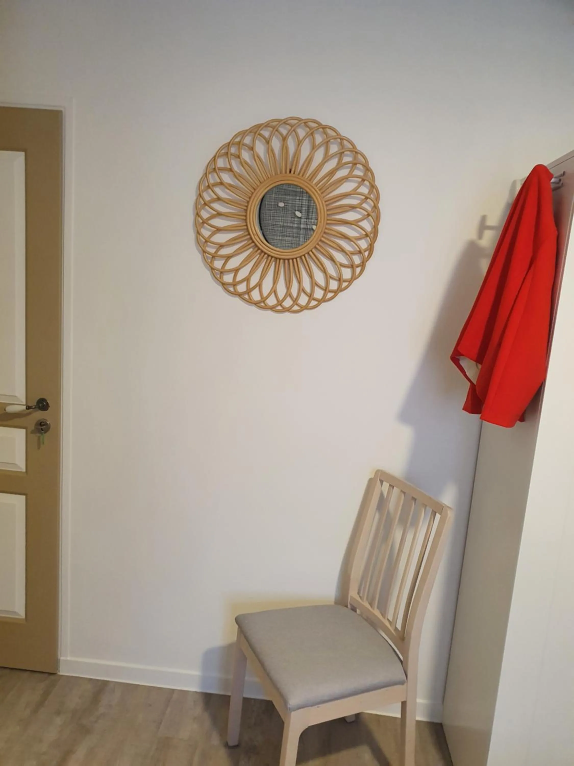 Bedroom in Hôtel et Chambres d'hôtes Les Mureaux - Les chambres de la Marina