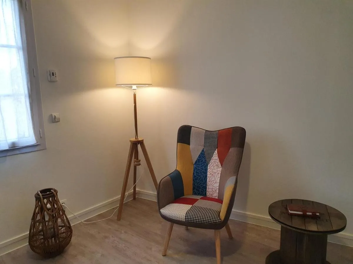 Photo of the whole room in Hôtel et Chambres d'hôtes Les Mureaux - Les chambres de la Marina