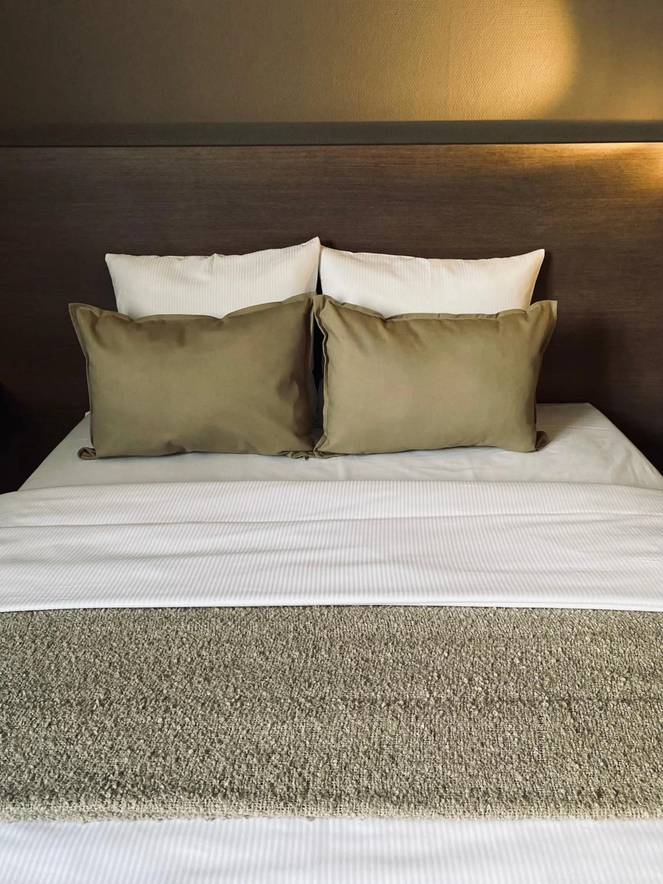 Bed in HOTEL BORNEM