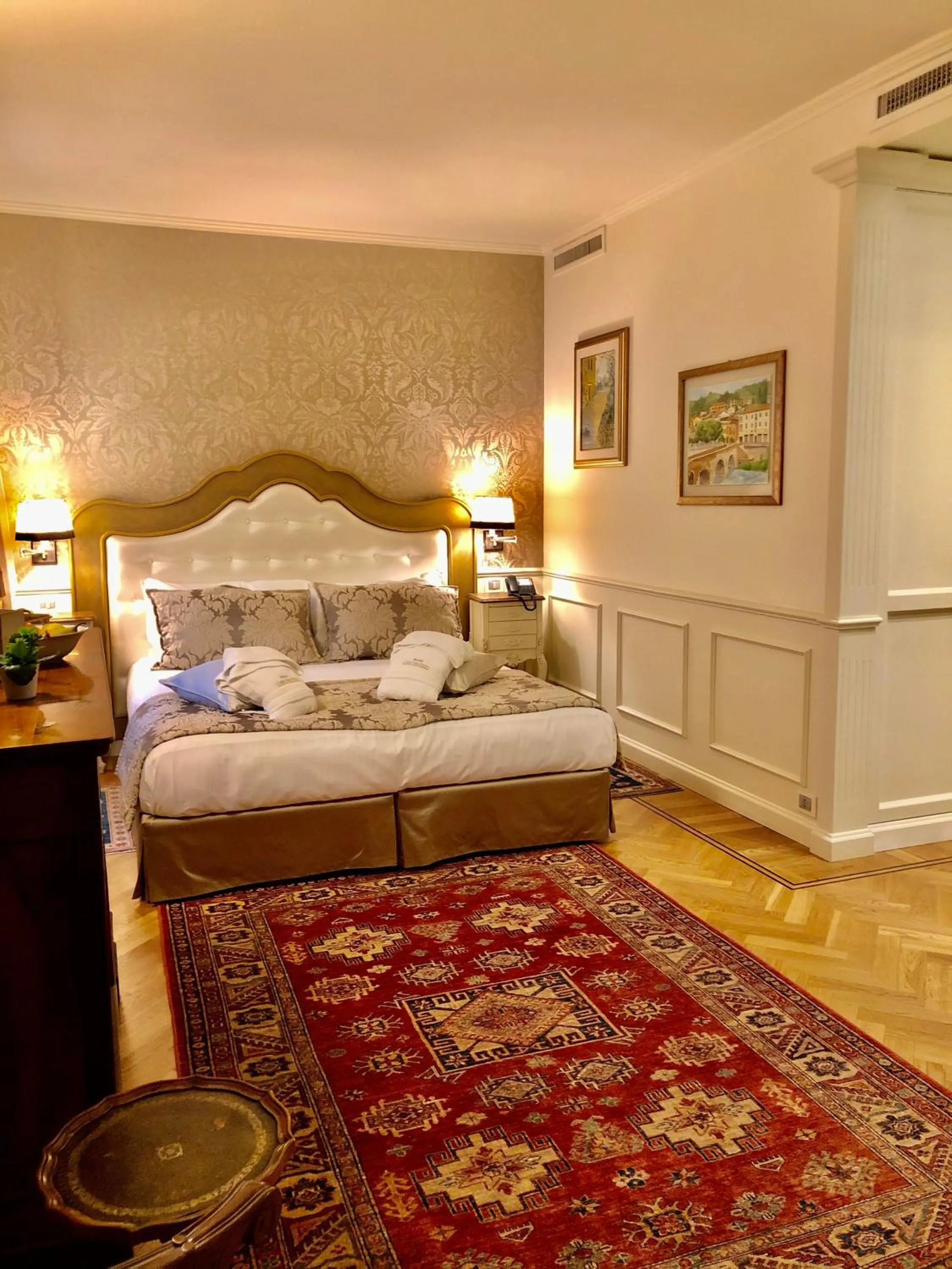 Photo of the whole room, Bed in Relais Colle San Pietro