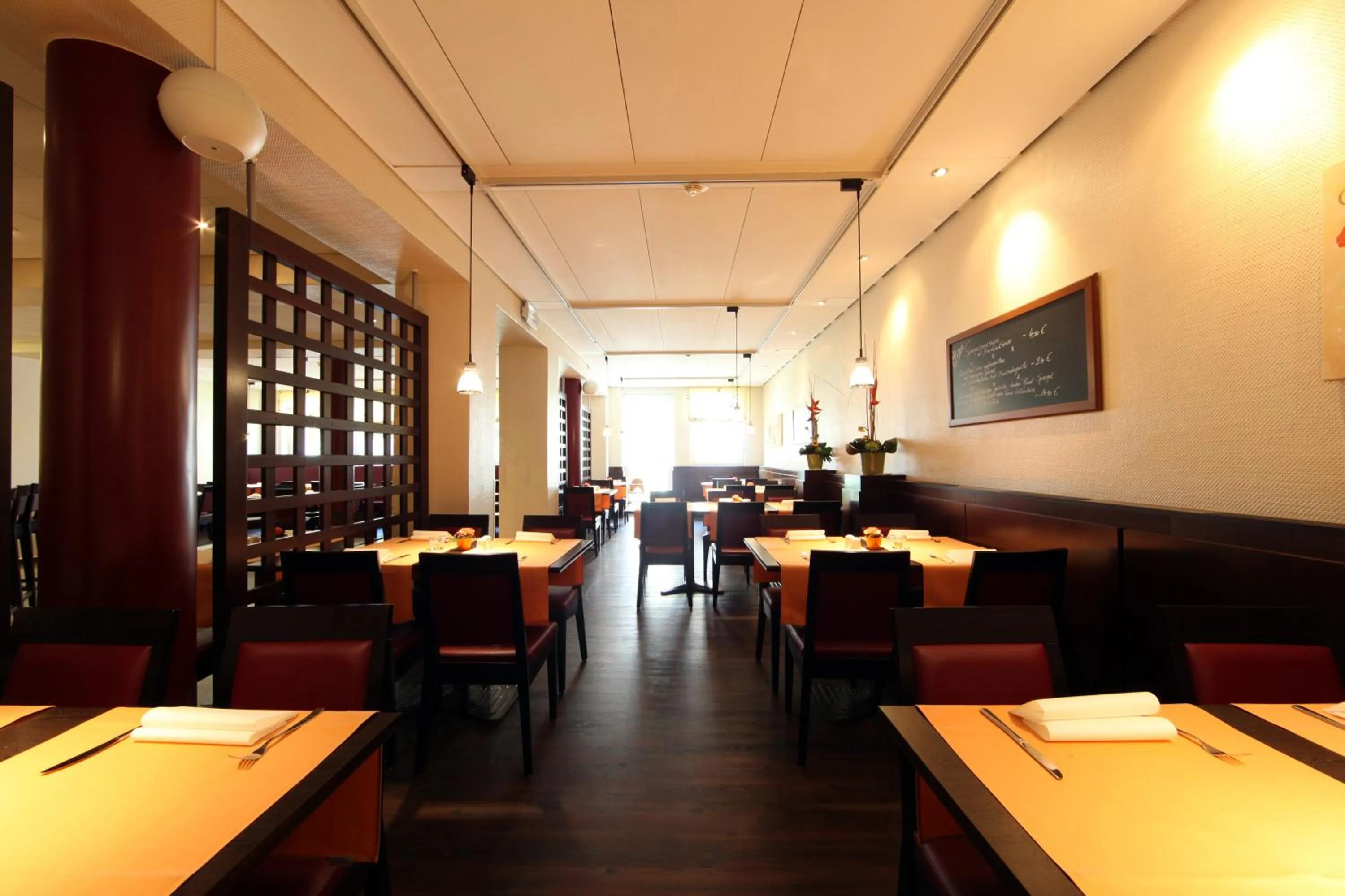 Restaurant/places to eat in Dietrich-Bonhoeffer-Hotel Berlin Mitte