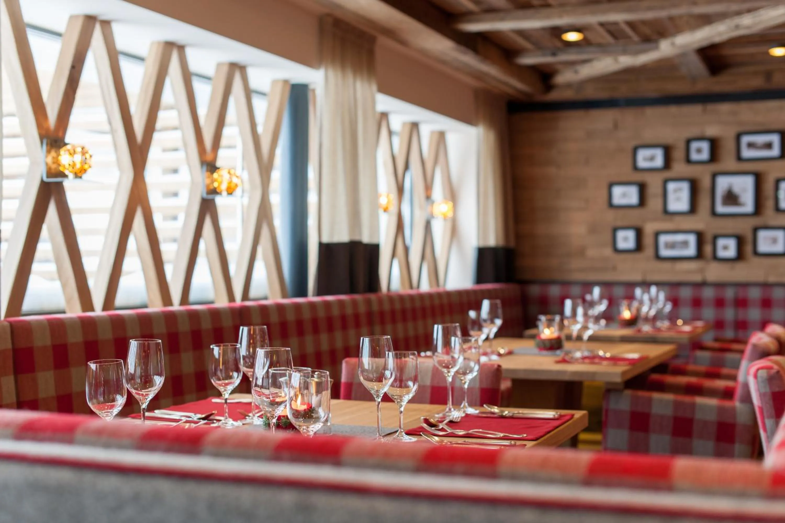 Restaurant/places to eat in Superior Hotel Edelweiss