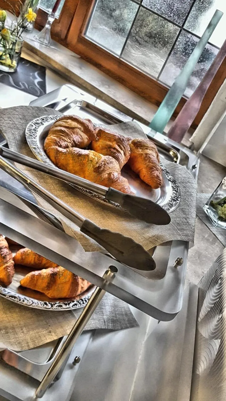Breakfast in Hotel Hellers Twenty Four II -24h-Check-In-