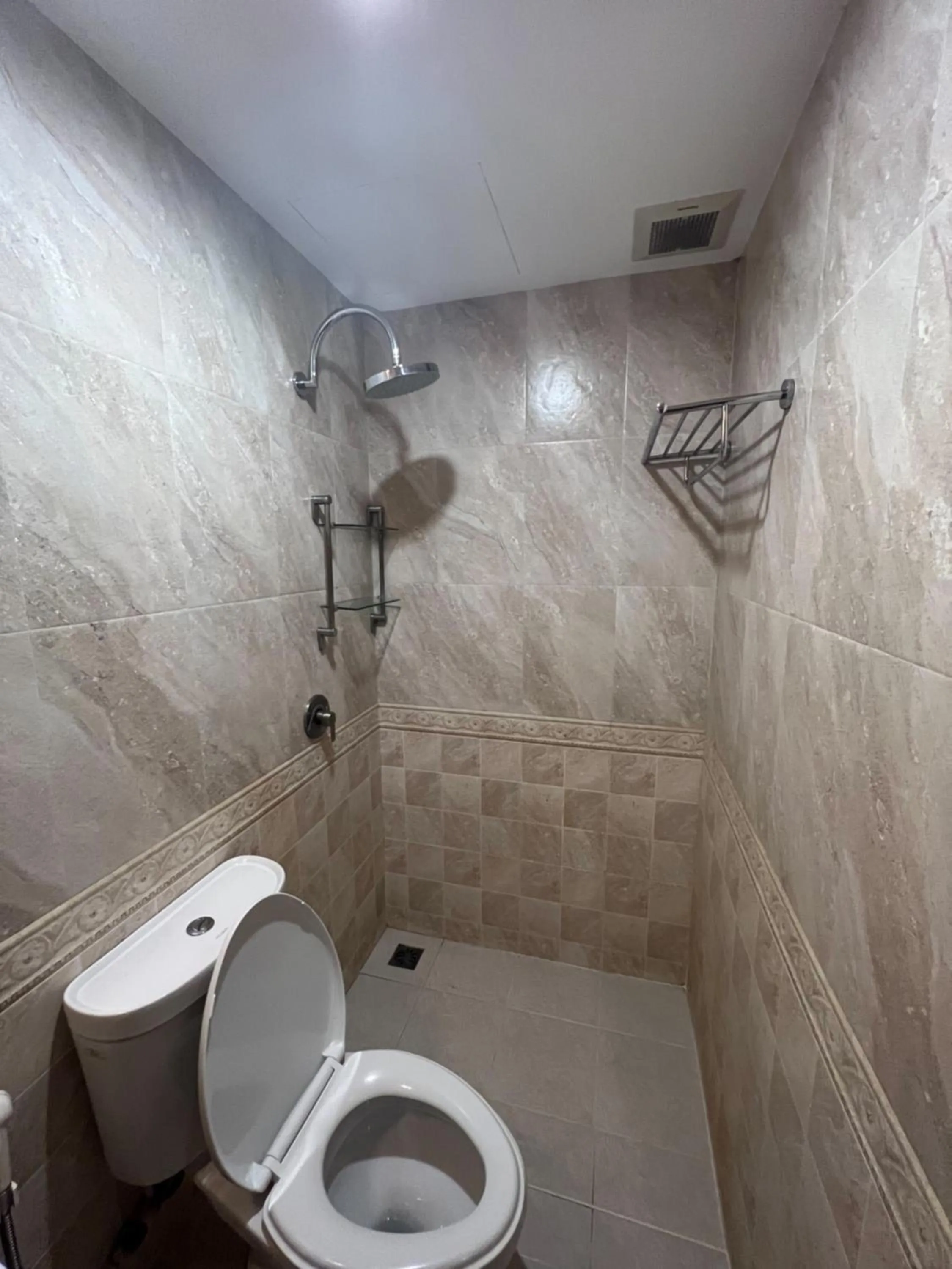 Bathroom in V Check inn Sukhumvit 22