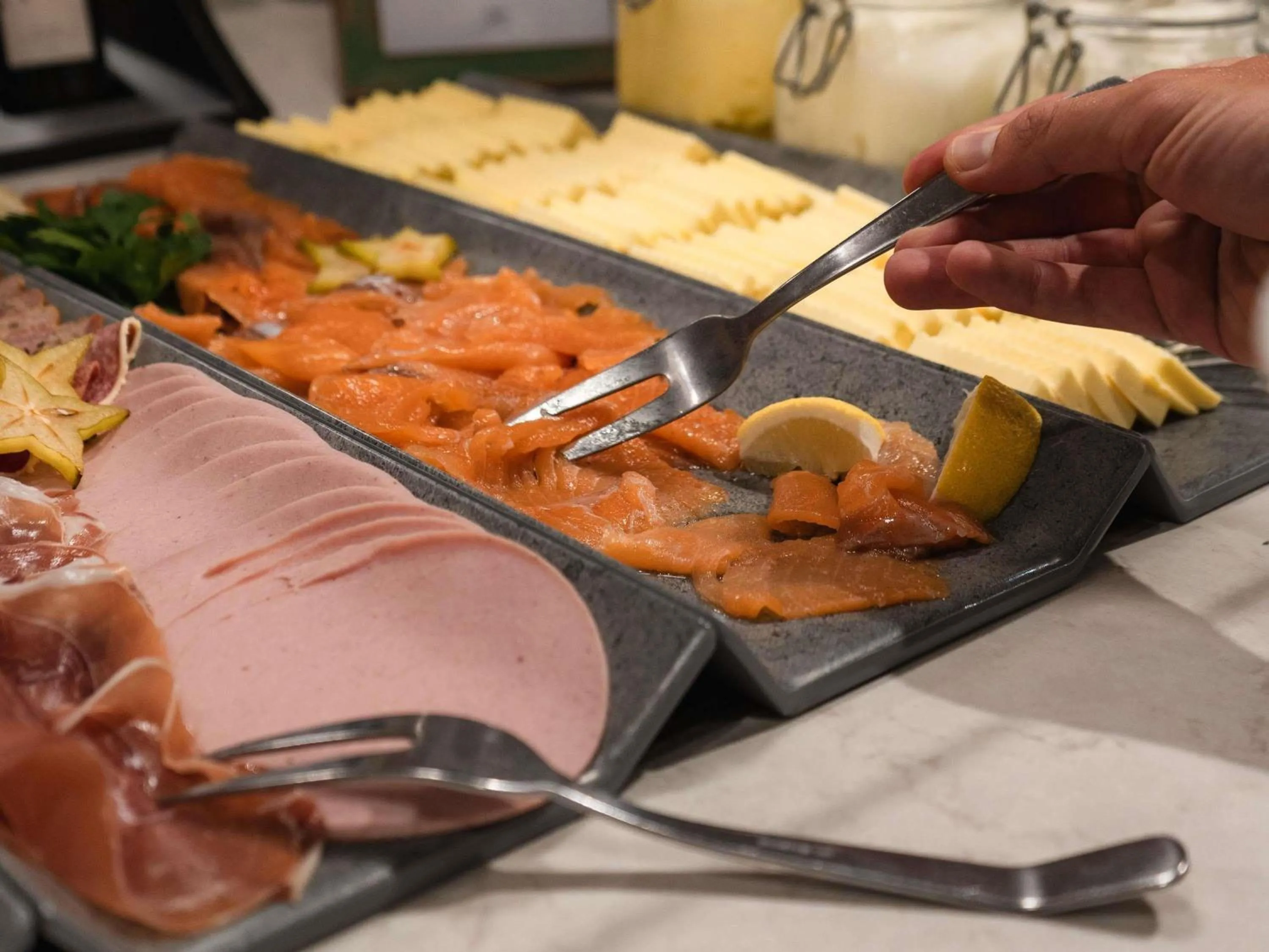 Breakfast in Fora Hotel Hannover by Mercure