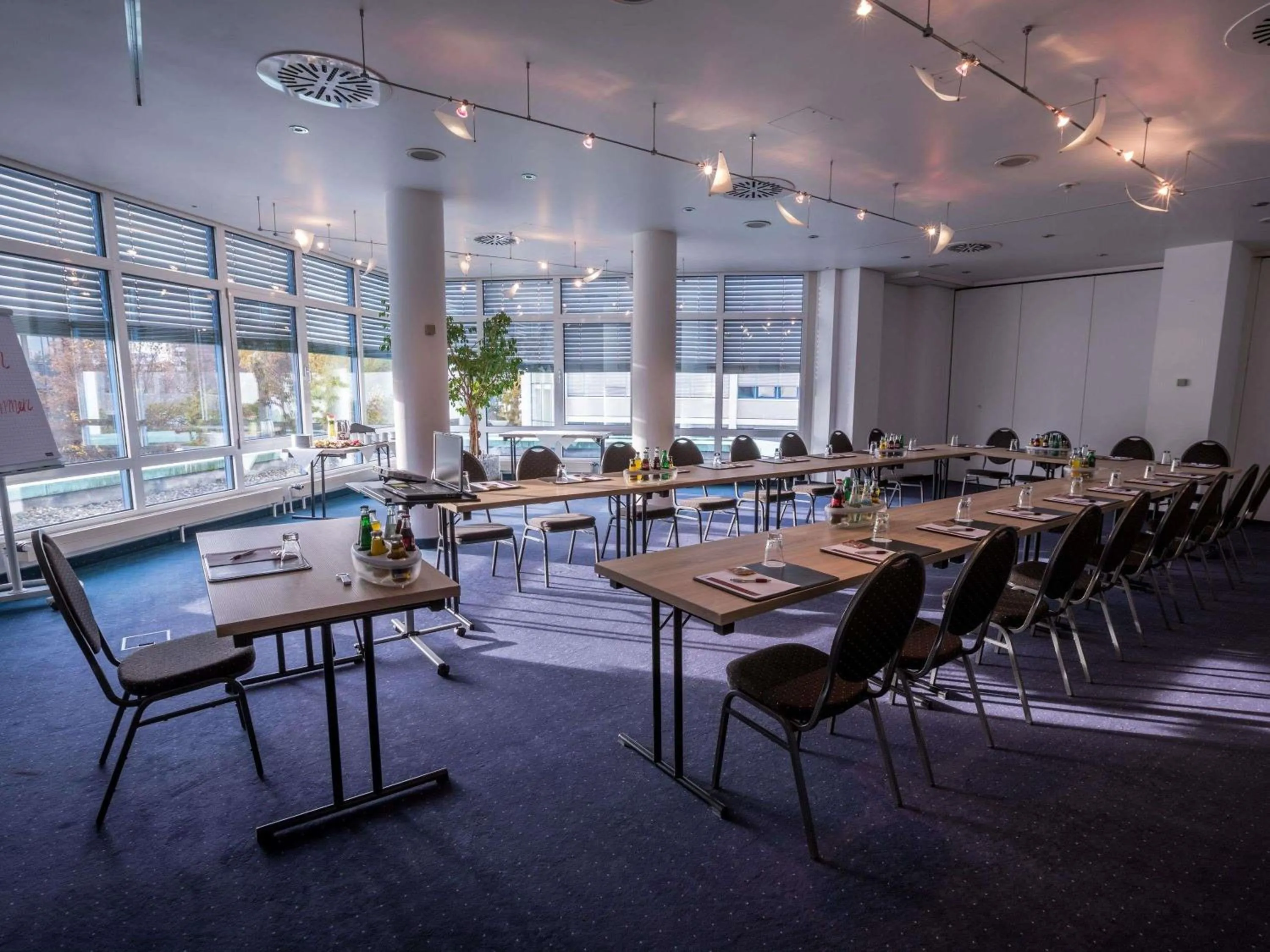 Meeting/conference room in Fora Hotel Hannover by Mercure