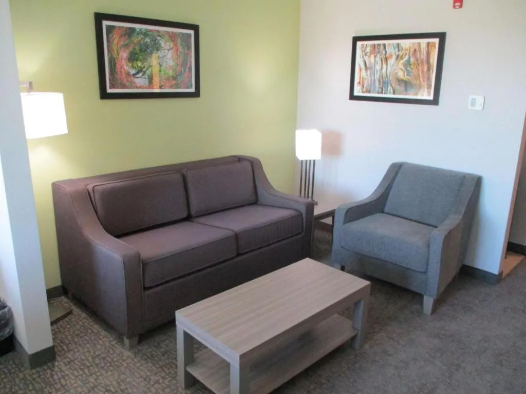 La Quinta Inn & Suites by Wyndham Jackson-Cape Girardeau