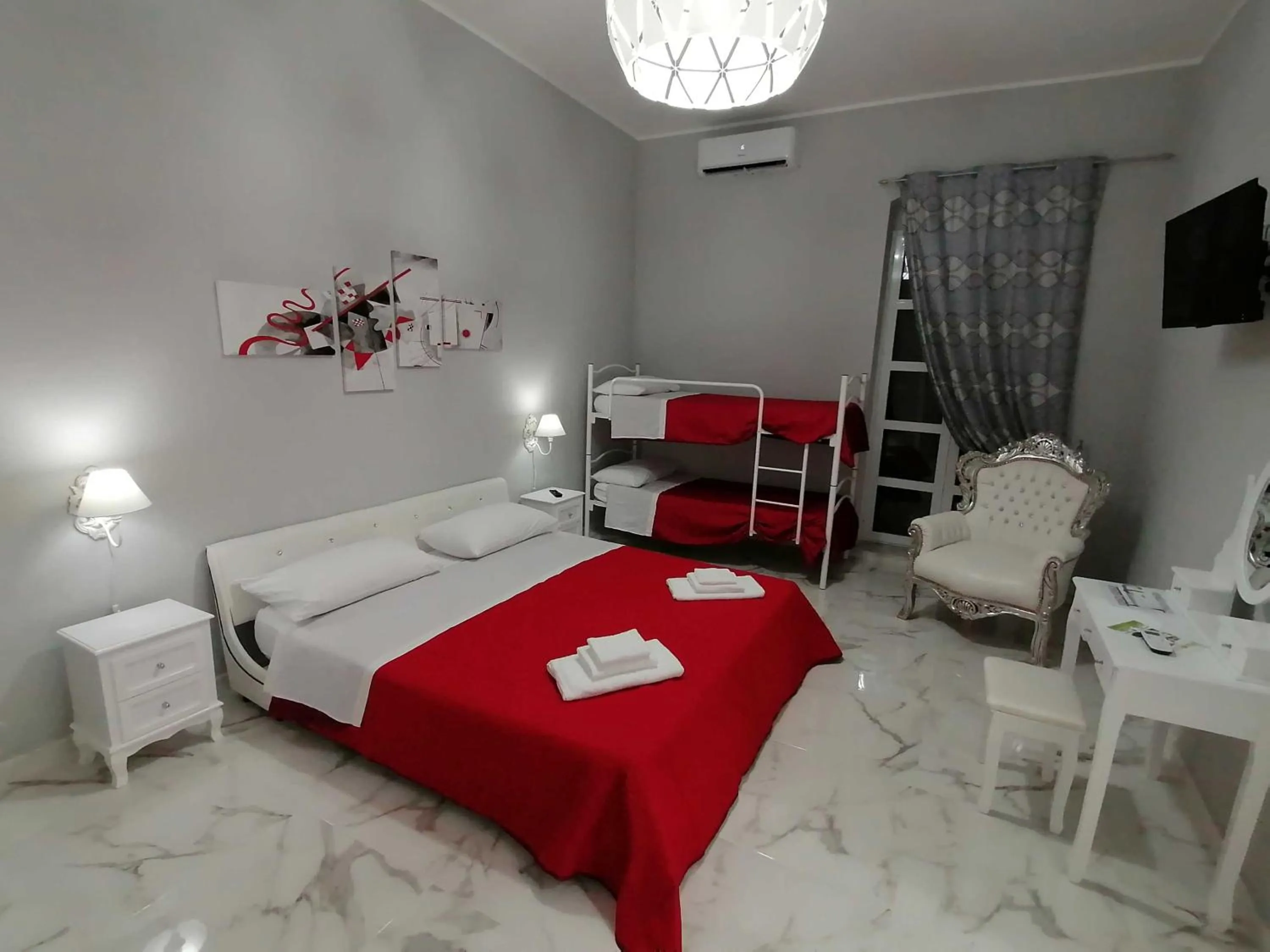 Bed in B&B WHITE HOUSE