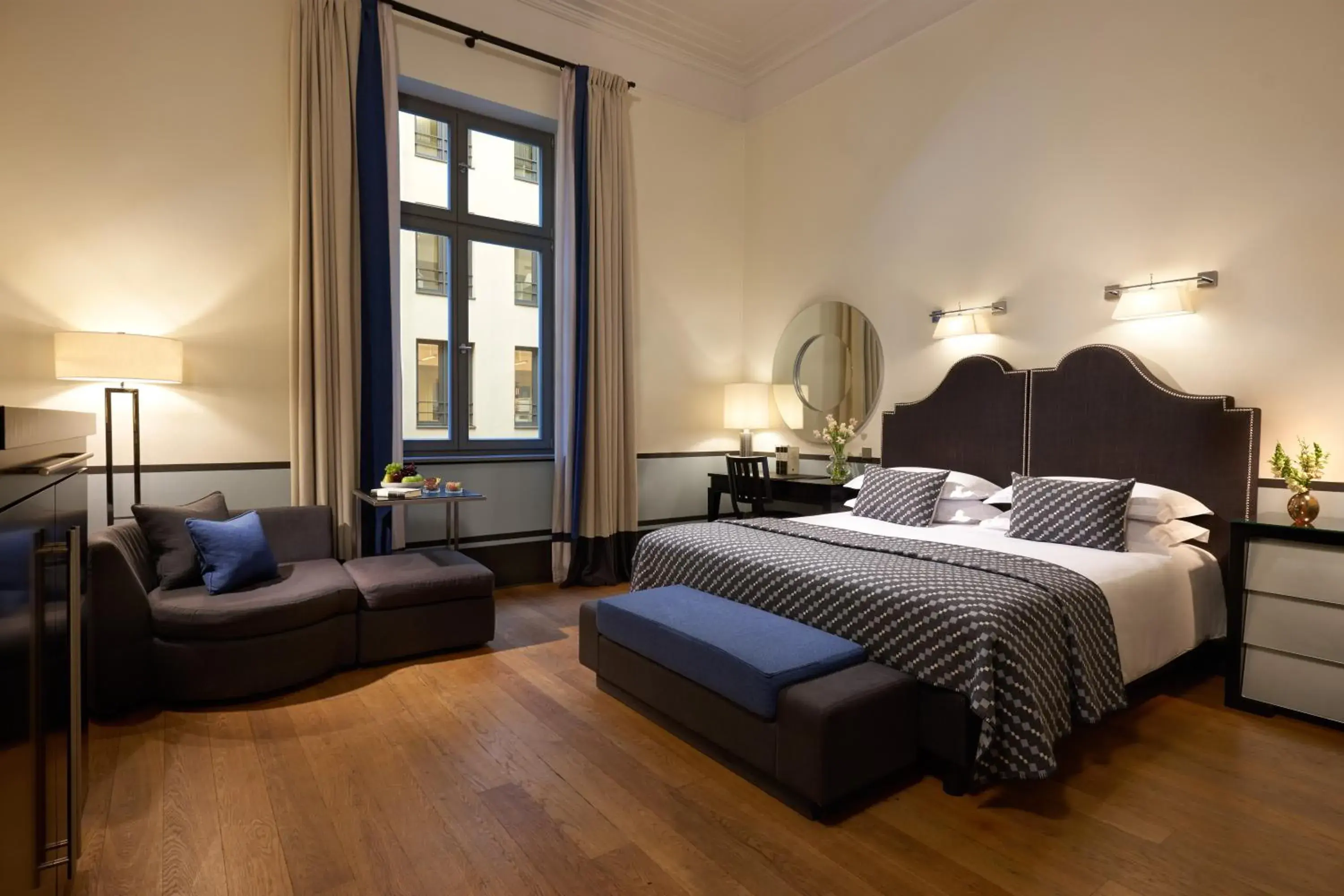 Deluxe Double or Twin Room in Hotel De Rome Berlin Deluxe Double or Twin Room in Hotel De Rome Berlin