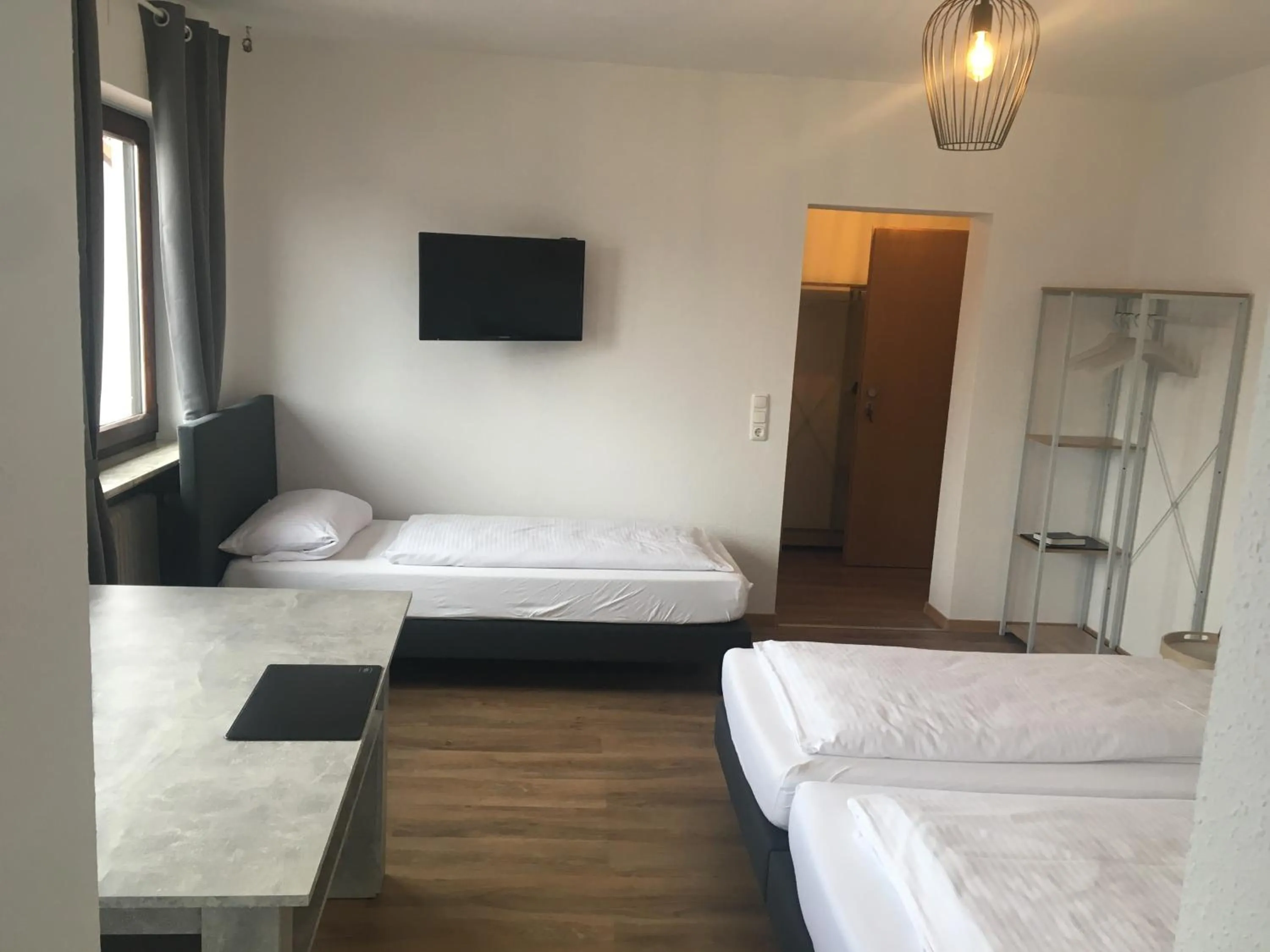 Bed in Hotel & Restaurant Zum Ochsen -Ox Distillery