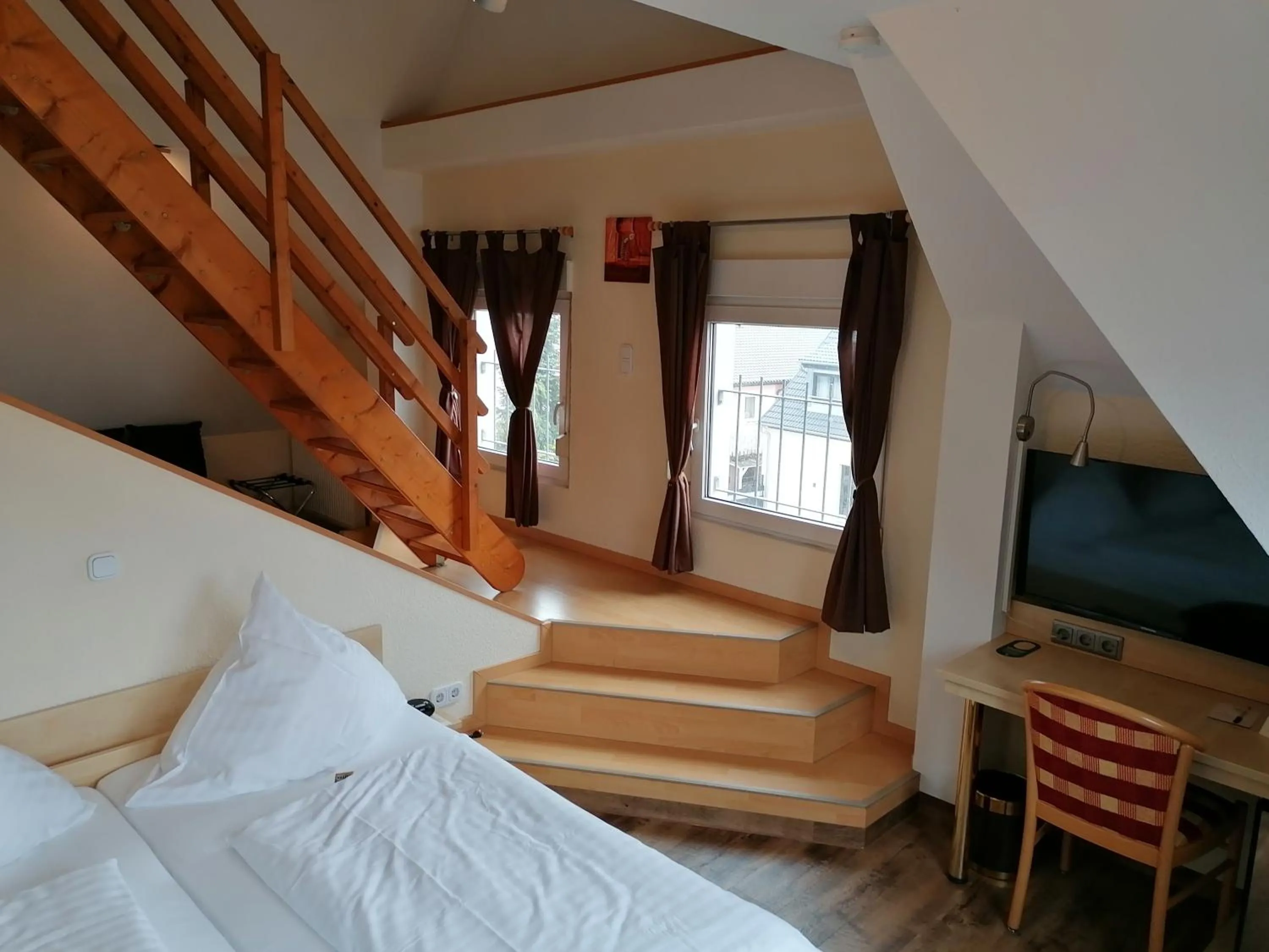 Photo of the whole room, Bed in Landgasthof Niebler