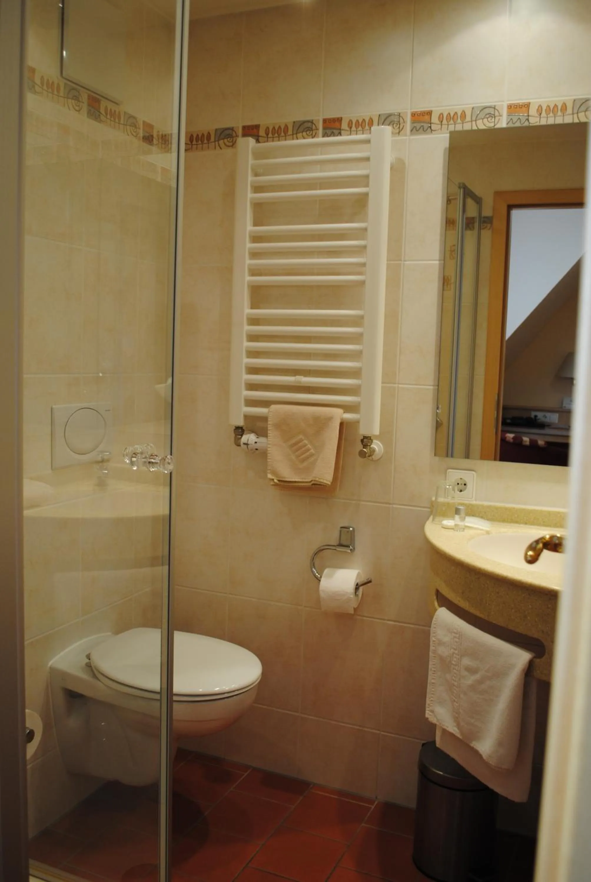 Shower in Landgasthof Niebler