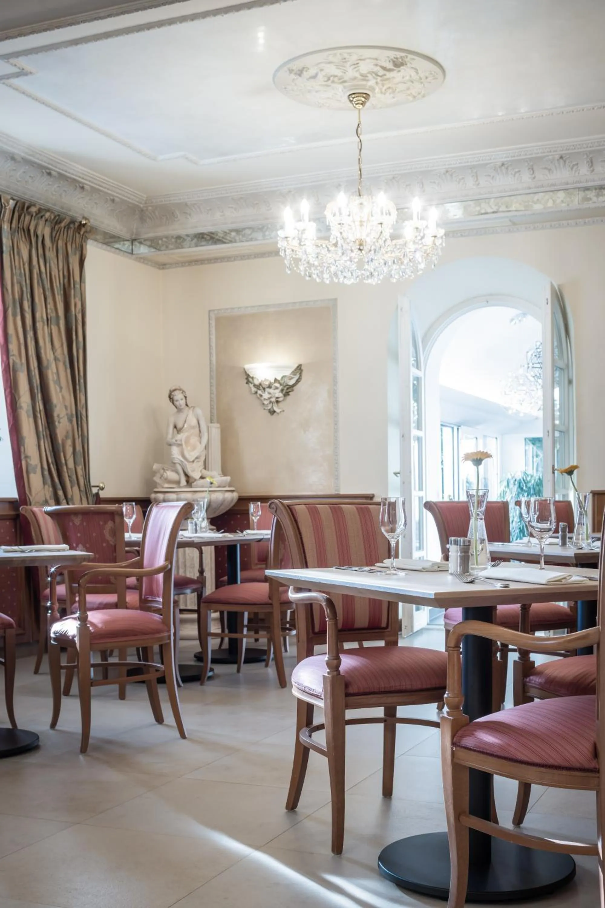 Breakfast in Hotel Donauhof