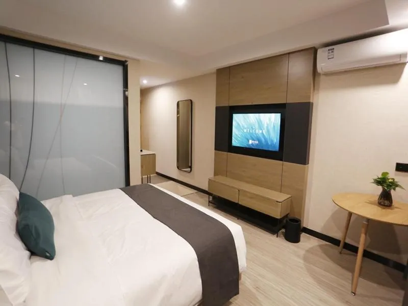 Up and In Kashgar Xiyu Avenue Food Street