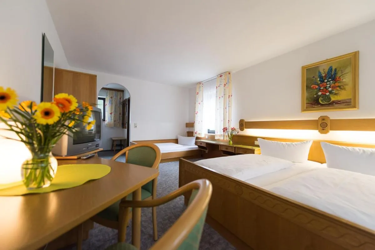 Photo of the whole room, Bed in Hotel Dreisonnenberg