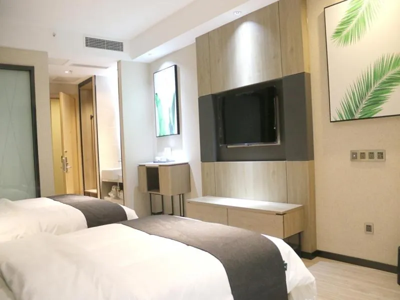 Up And In Shandong Linyi Lanshan District Taisheng Square