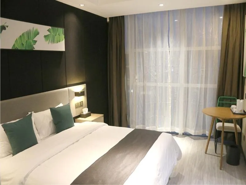 Up And In Shandong Linyi Lanshan District Taisheng Square