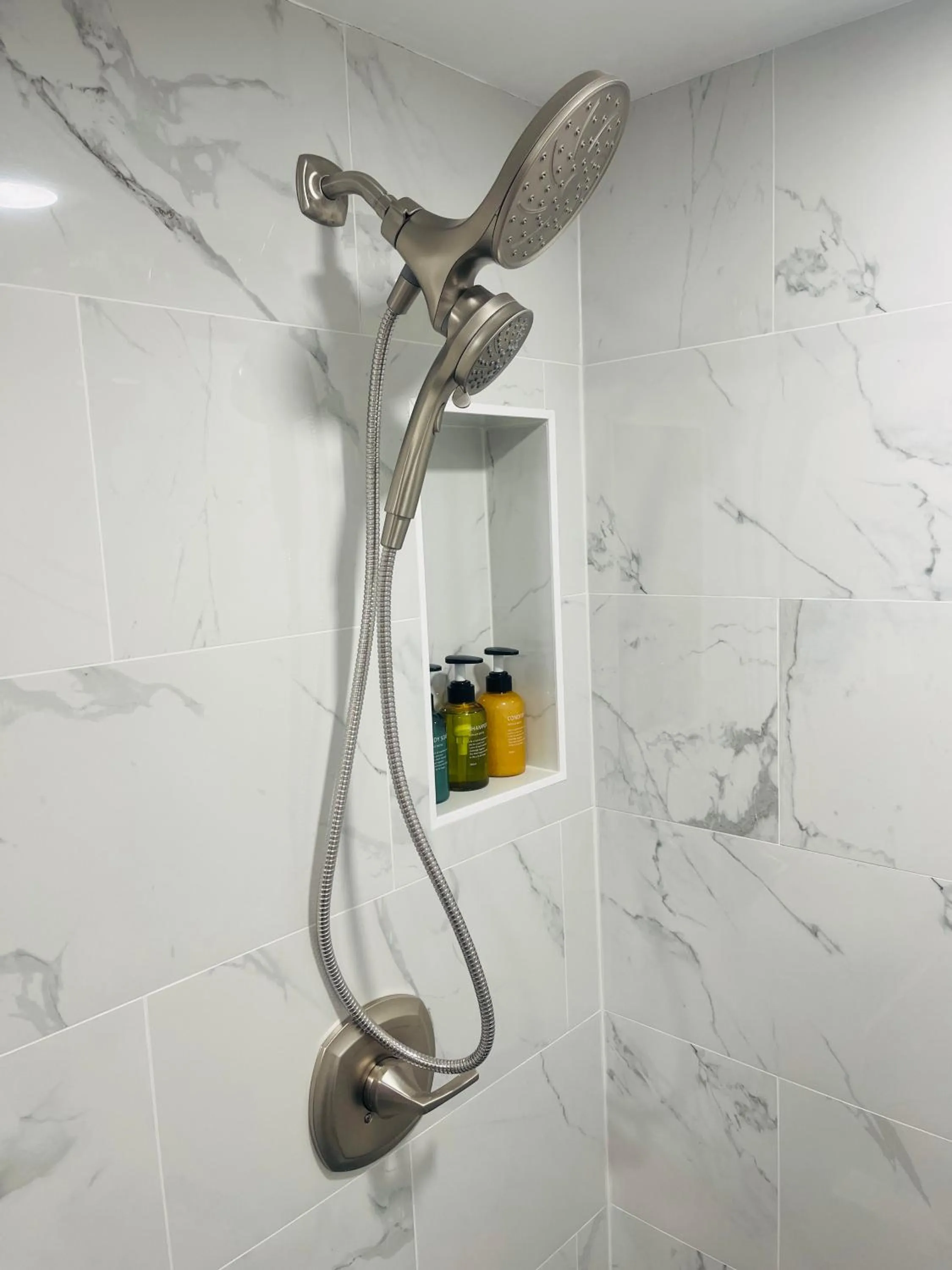 Marine Surf 16th floor