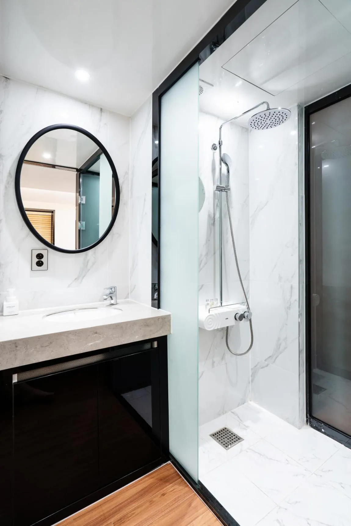 LALA VIANCO BUSINESS Hotel