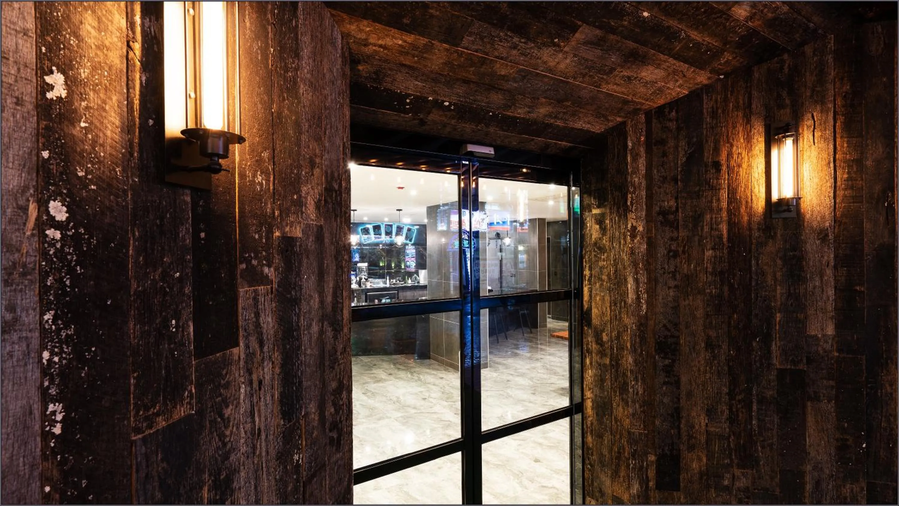 Property building in LALA VIANCO BUSINESS Hotel