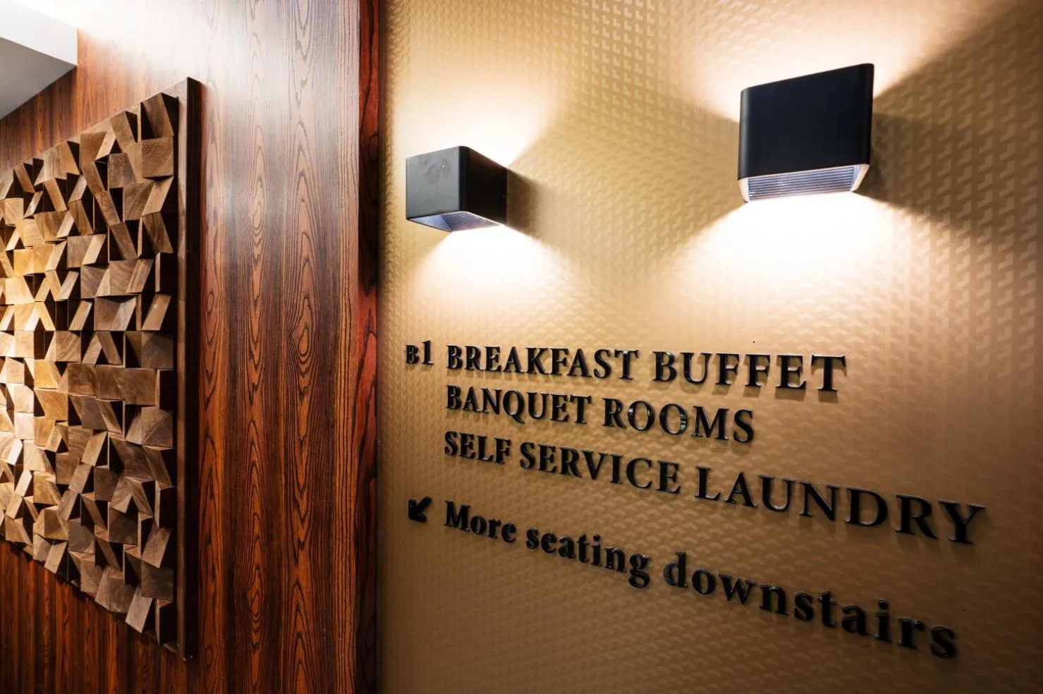 LALA VIANCO BUSINESS Hotel