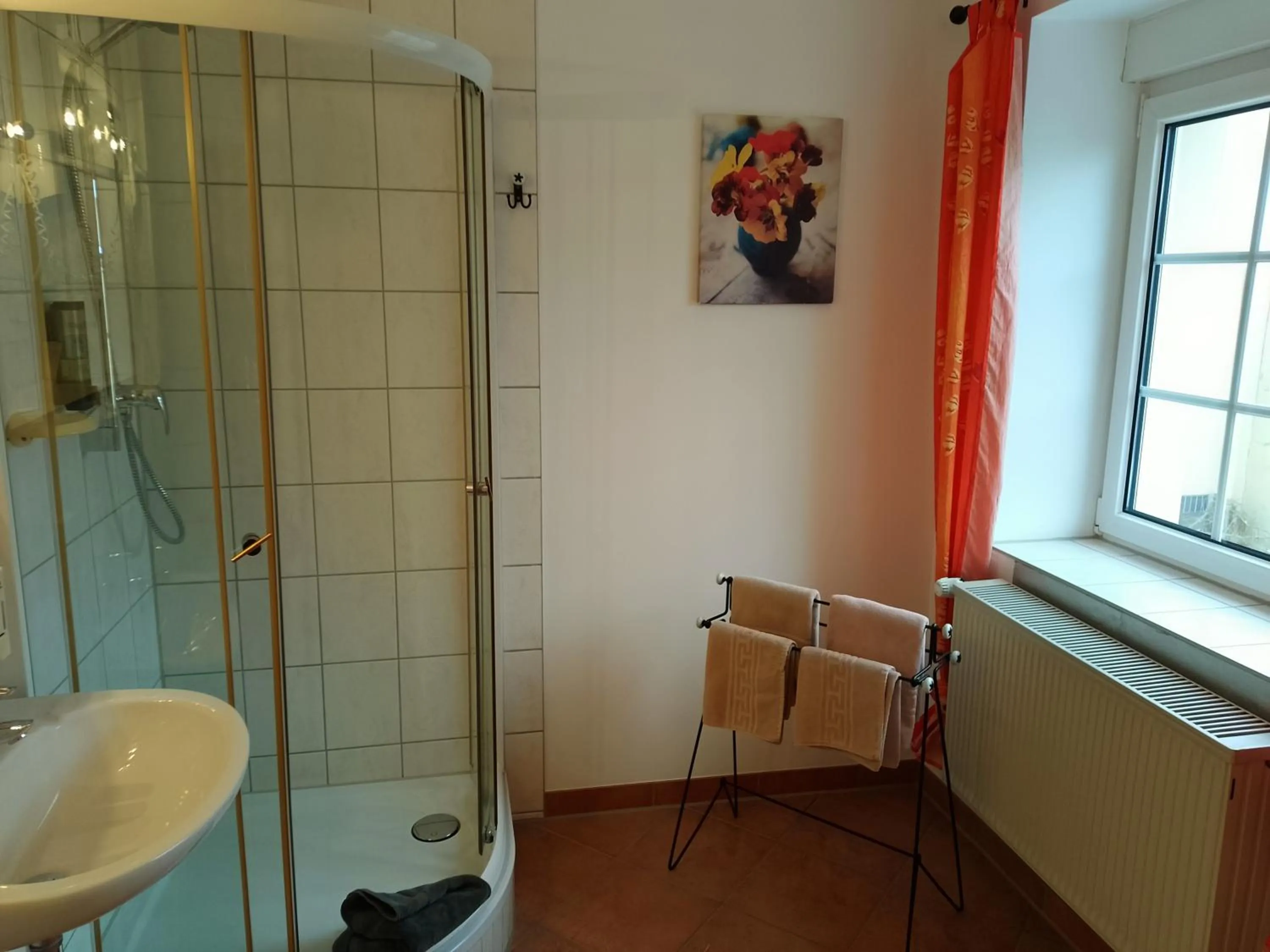 Bathroom in Hermanns Hotel Zum Goldenen Stern