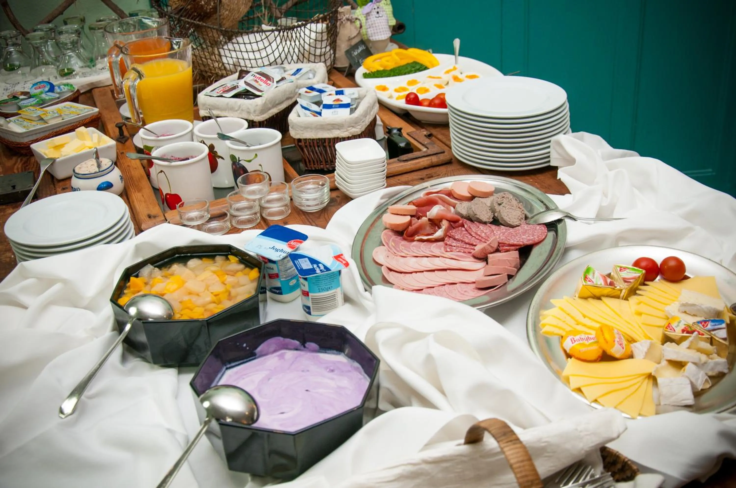 Food and drinks in Hermanns Hotel Zum Goldenen Stern