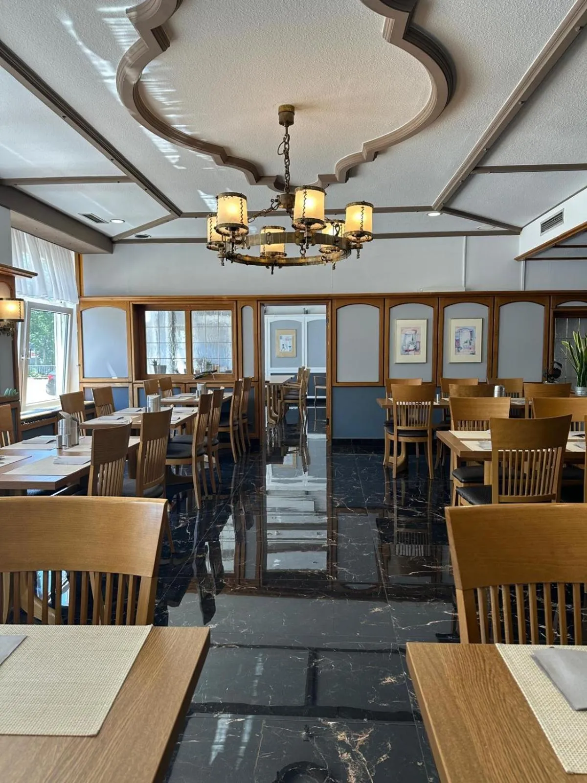 Restaurant/places to eat in Concorde Hotel Siegen