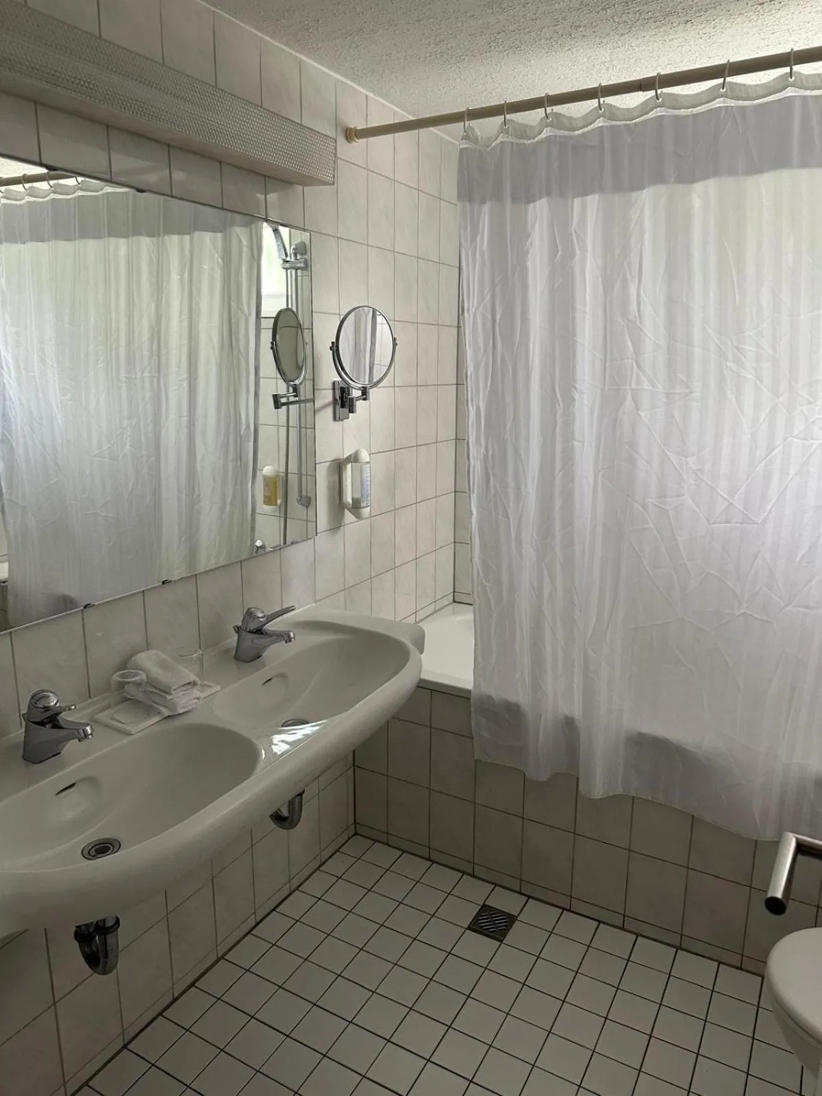 Bathroom in Concorde Hotel Siegen