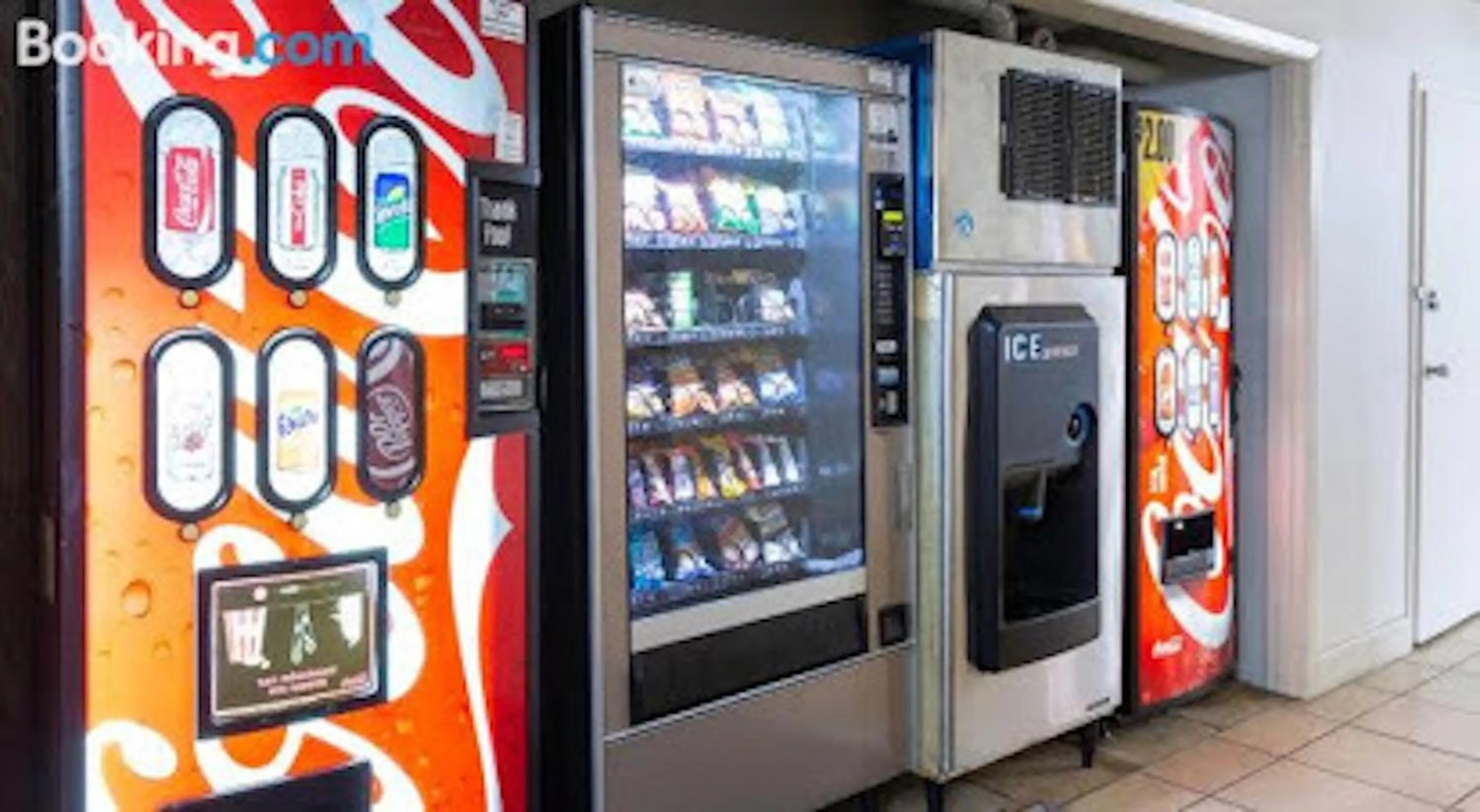 Area and facilities, Supermarket/Shops in Travelodge by Wyndham LaFayette