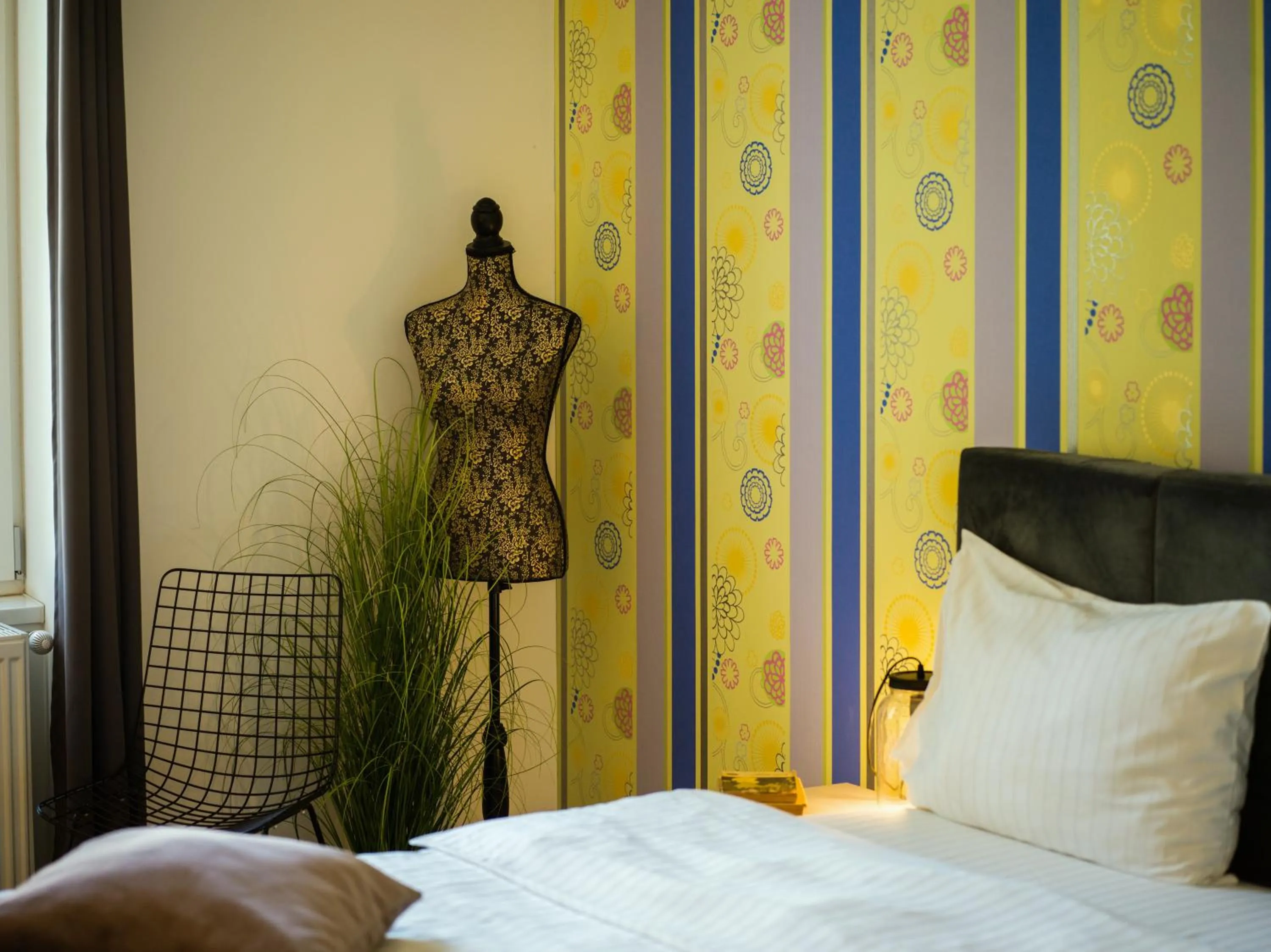 Decorative detail, Bed in compleX living aparthotel