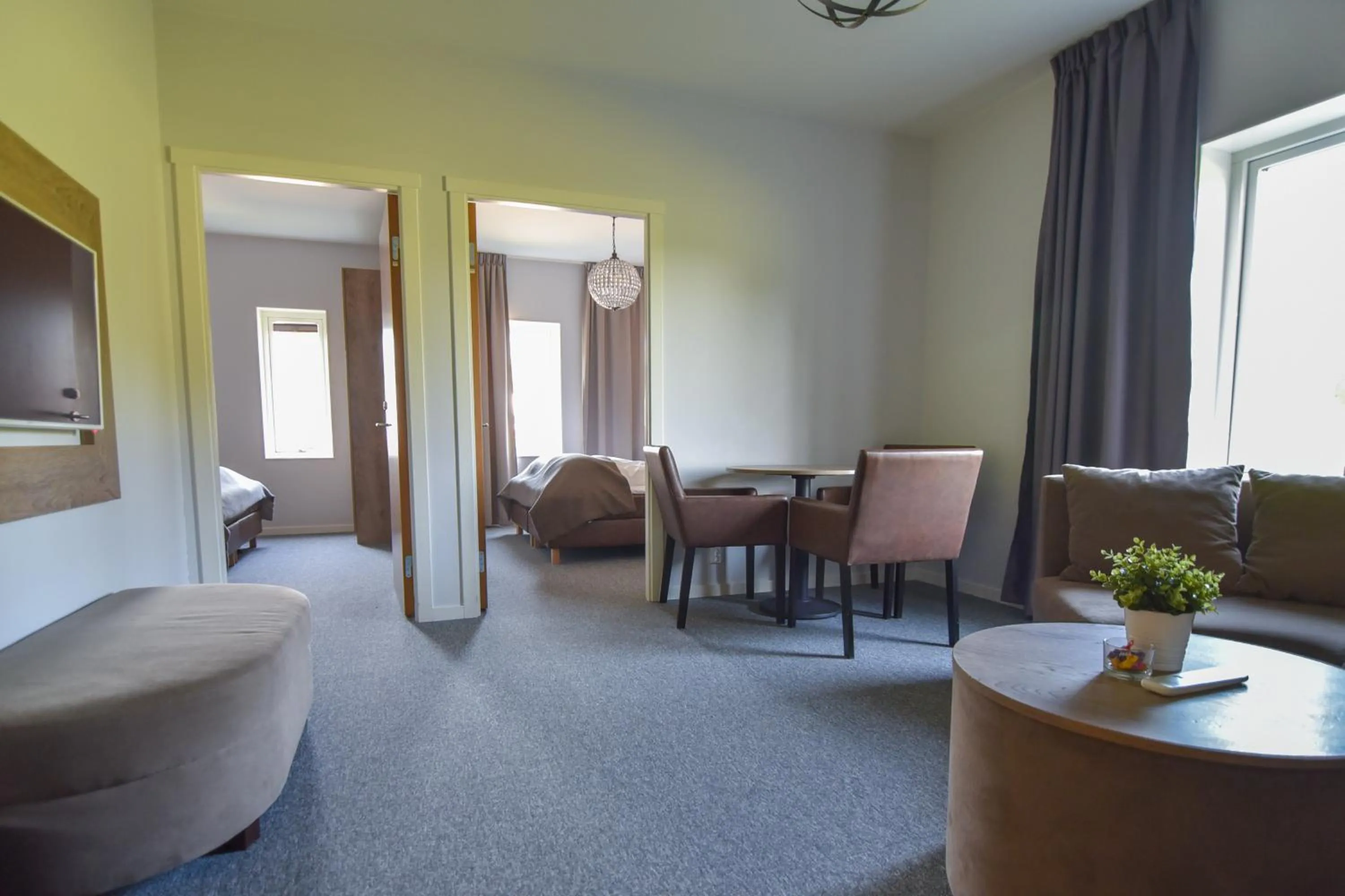 Living room in Big River Camp Hotel & Spa