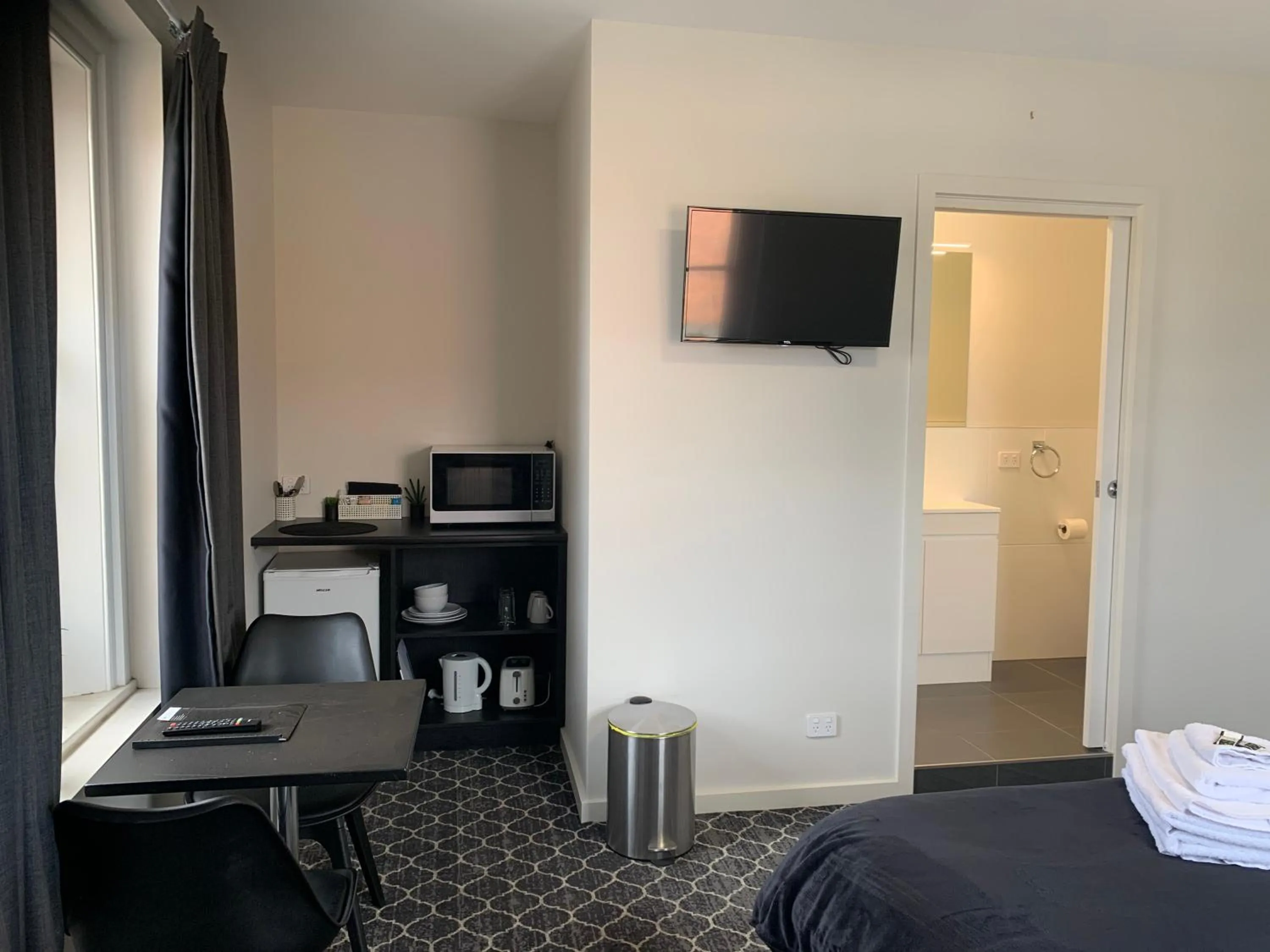 Bed in Queens Arms Hotel