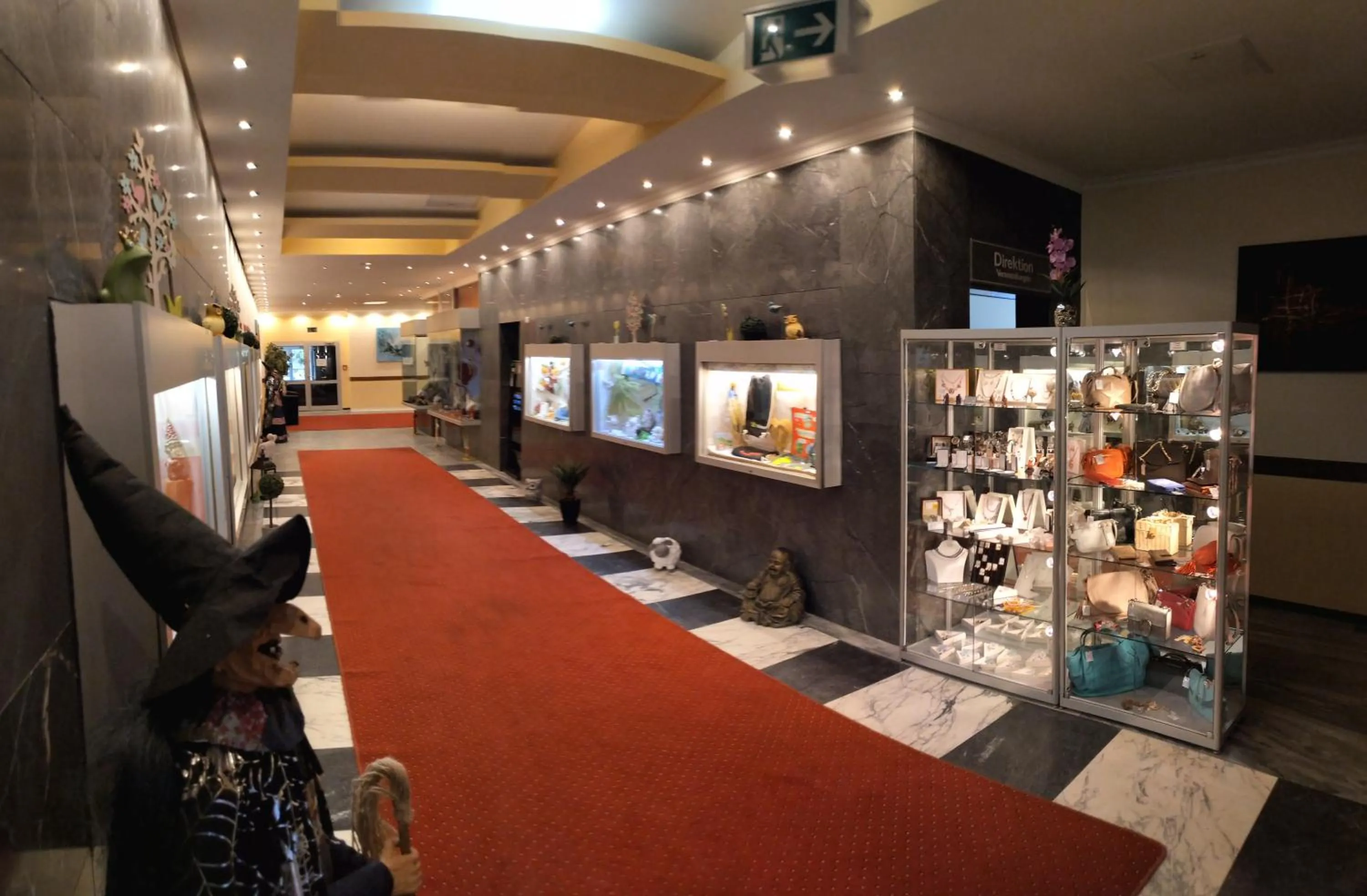 Lobby or reception in CAREA Residenz Hotel Harzhöhe