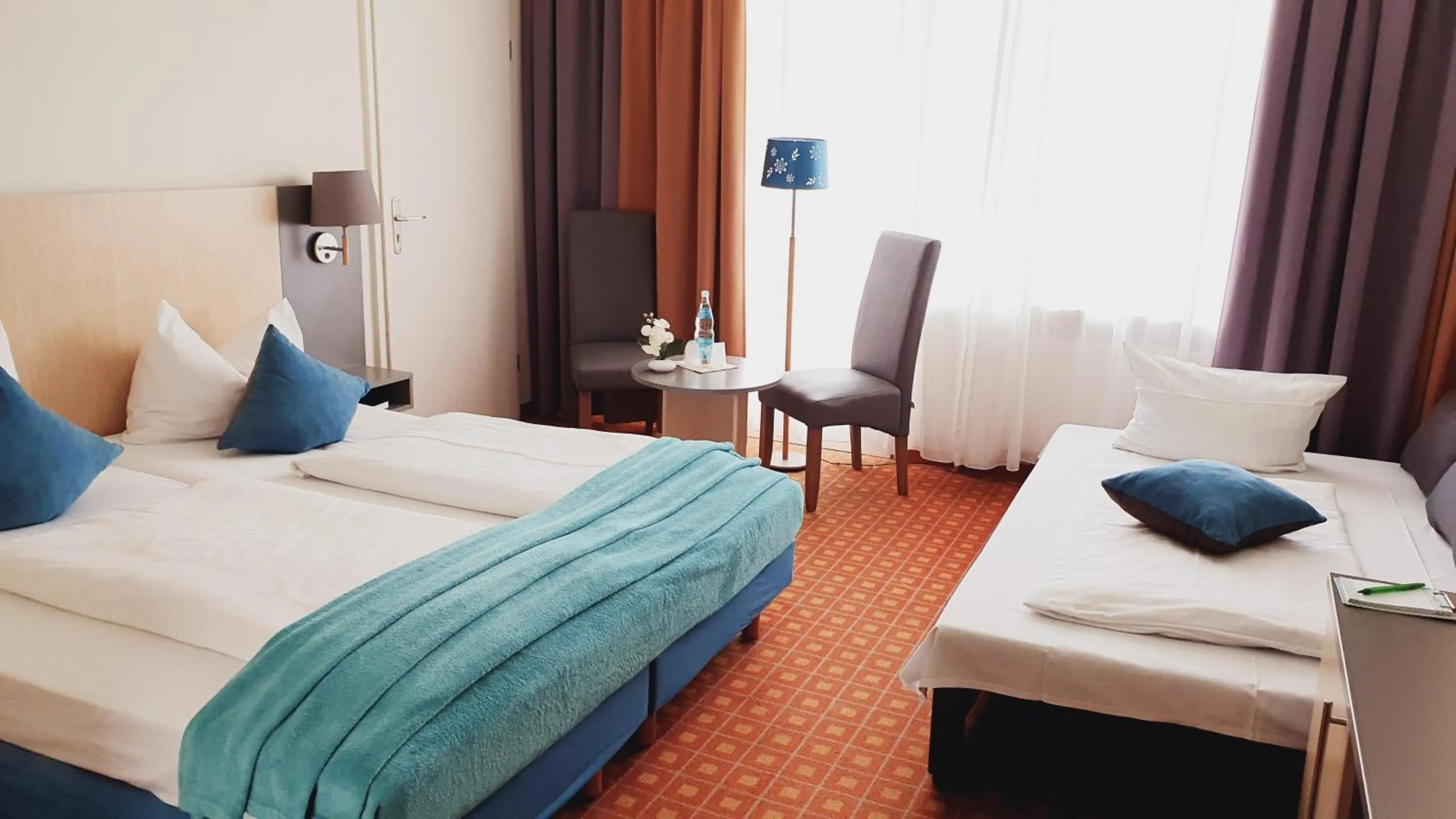 Photo of the whole room, Bed in CAREA Residenz Hotel Harzhöhe