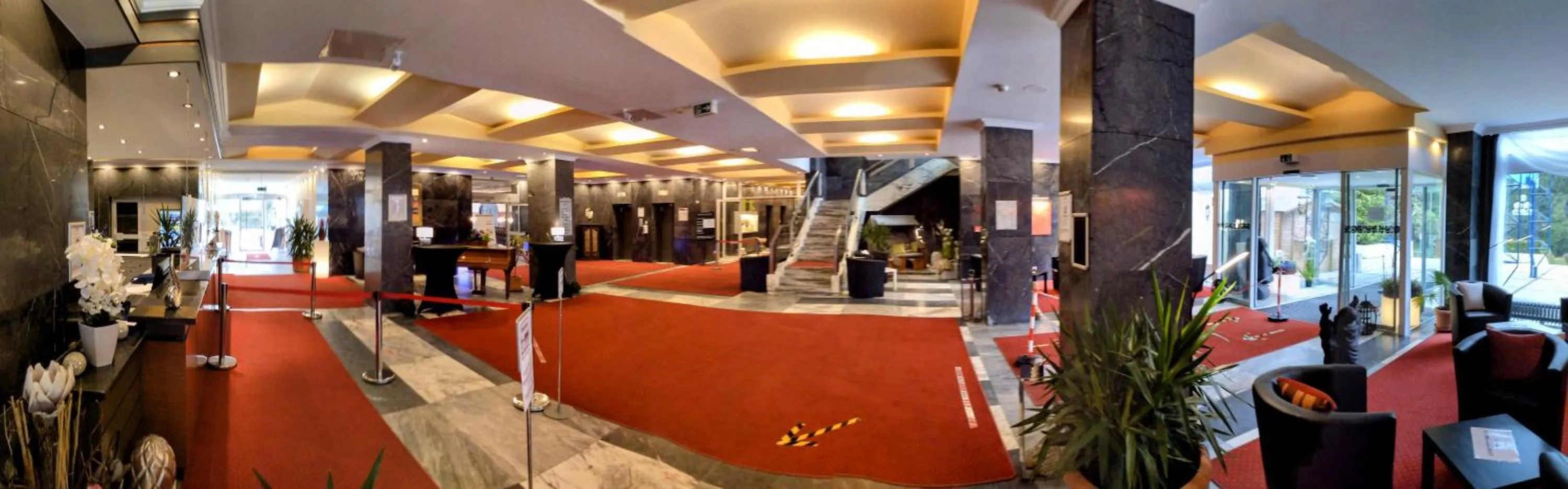 Lobby or reception in CAREA Residenz Hotel Harzhöhe