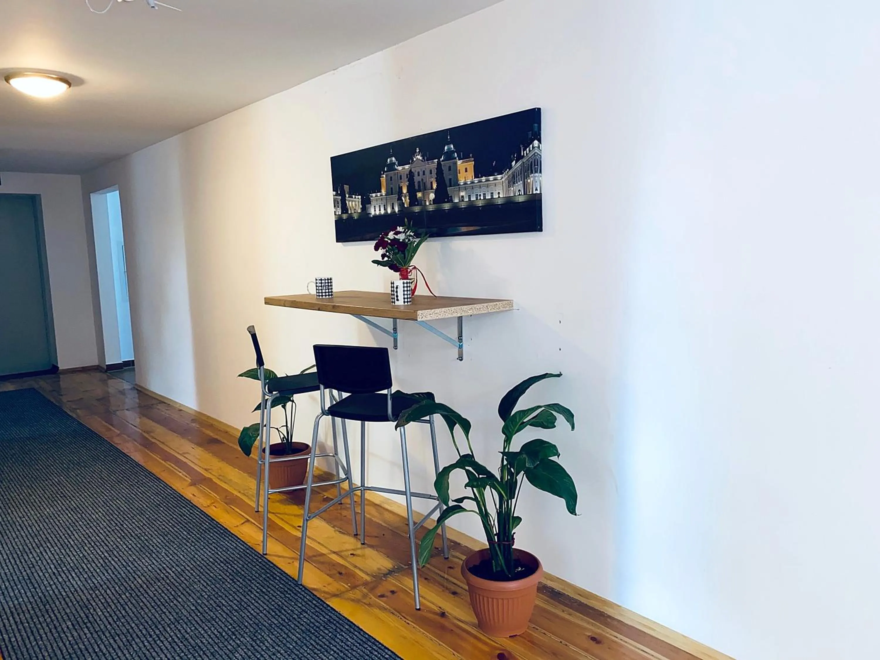 Communal lounge/ TV room in Hostel Białystok Centrum